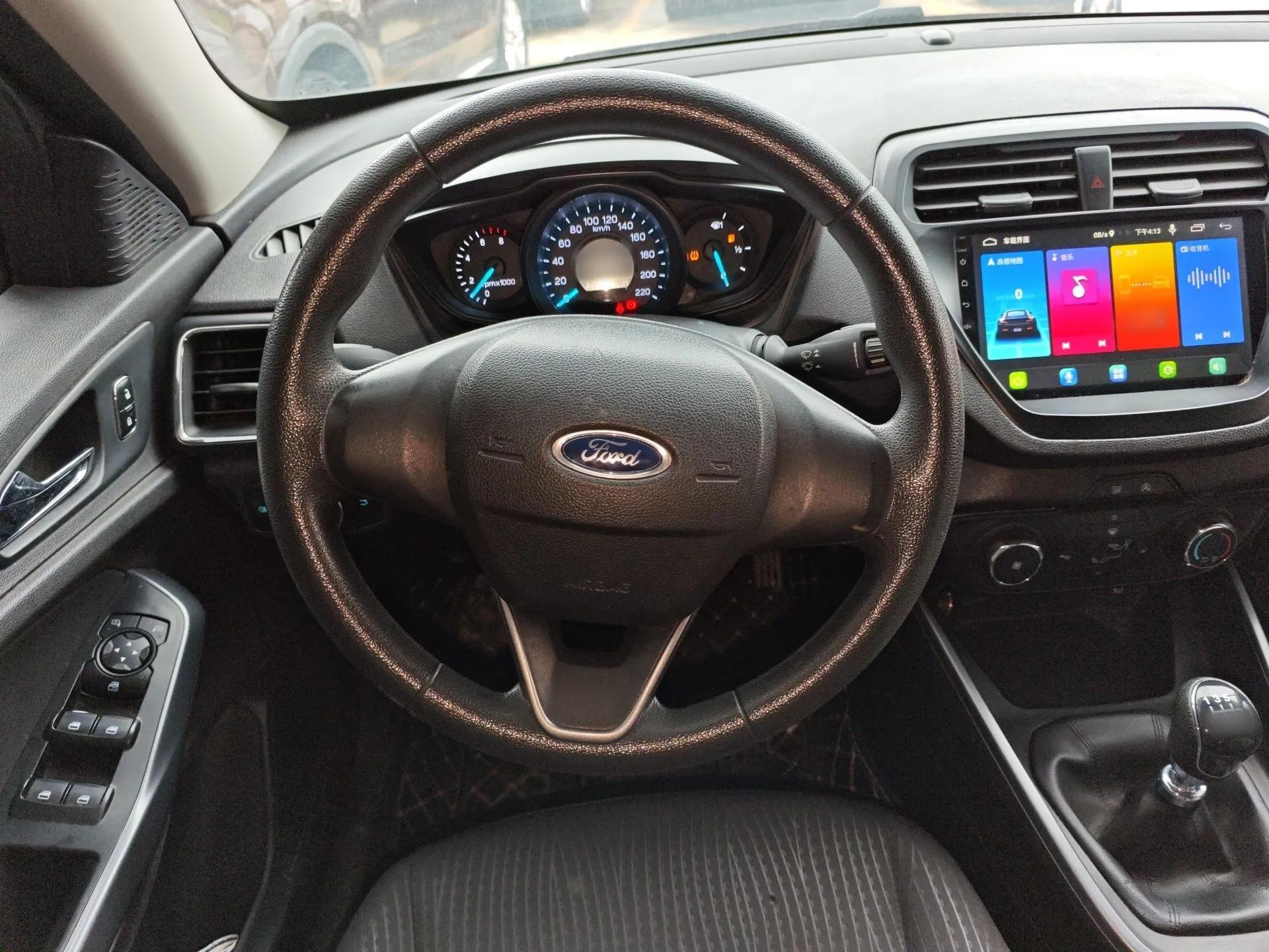 Ford Escort 2019 Revised Version 1.5L Manual "Quality Enjoyment" Trim (Tire Pressure Monitoring) China VI Standard — миниатюра 14