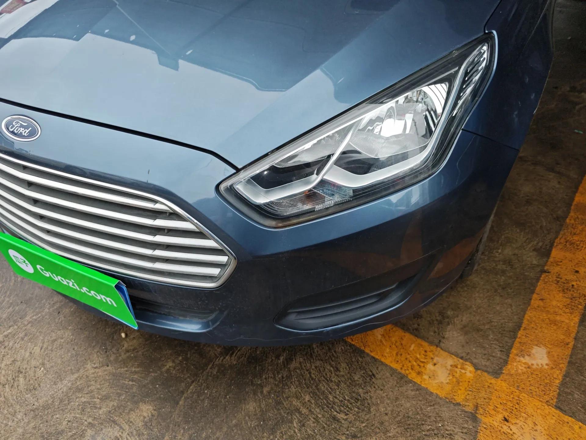 Ford Escort 2019 Revised Version 1.5L Manual "Quality Enjoyment" Trim (Tire Pressure Monitoring) China VI Standard — миниатюра 9