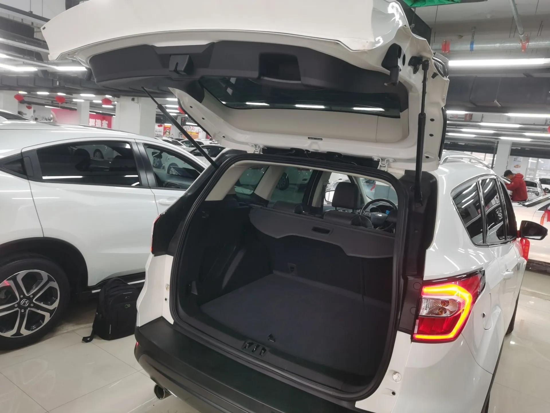 Ford Kuga 2019 EcoBoost 180 Two-Wheel-Drive Platinum Edition China VI Standard — миниатюра 21