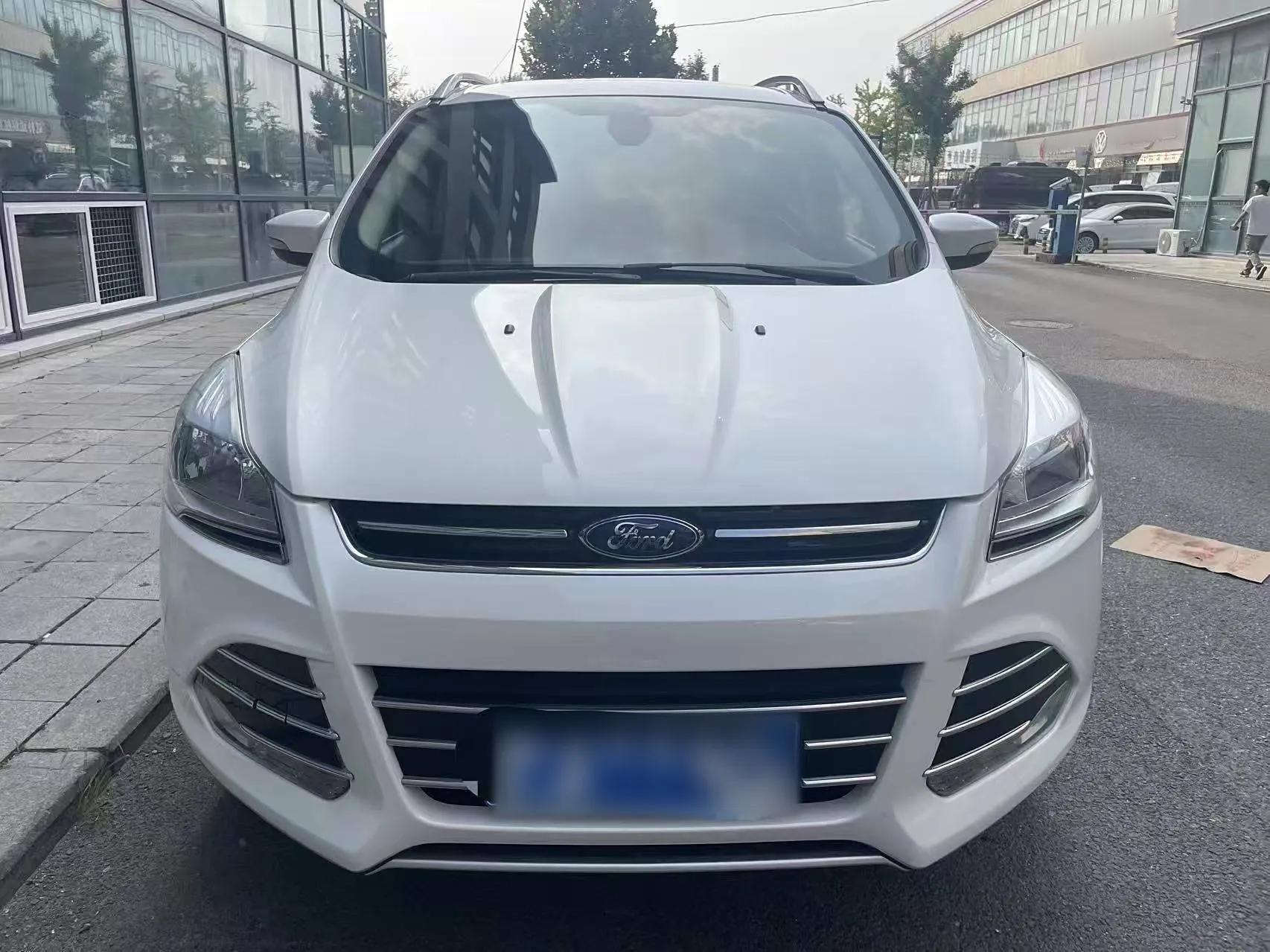 Ford Kuga 2013 1.6L GTDi 4x4 Elite Model — миниатюра 2