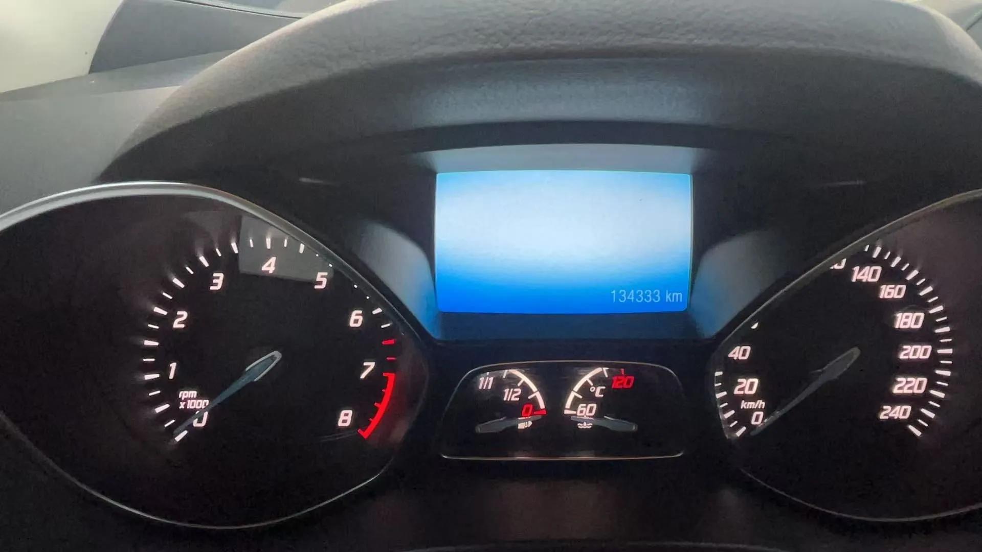 Ford Kuga 2013 1.6L GTDi 4x4 Elite Model — миниатюра 10