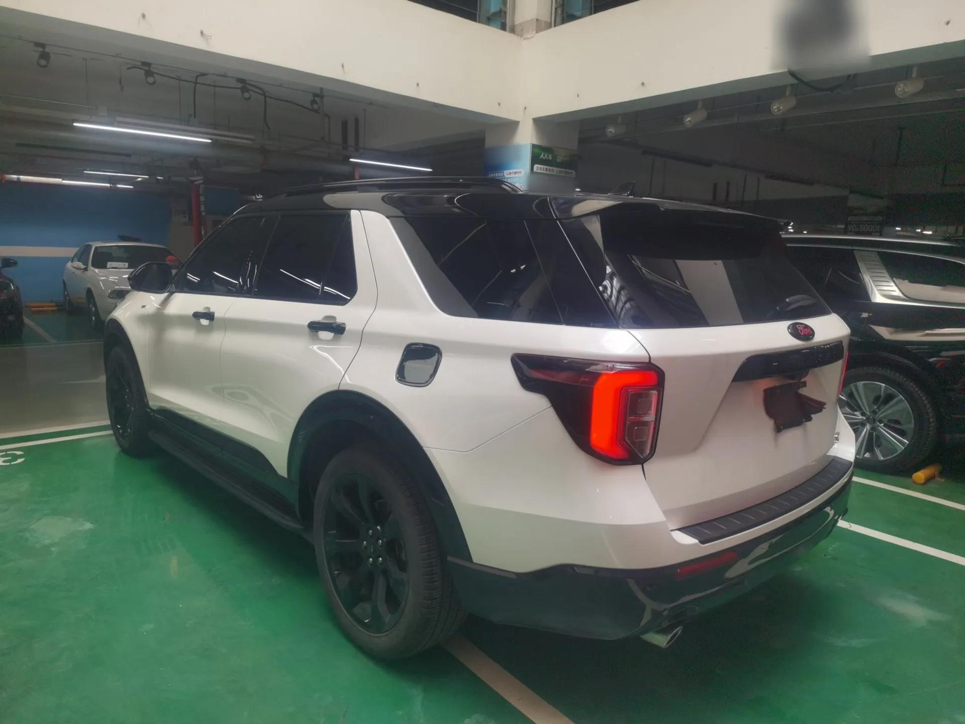 Ford Explorer 2020 EcoBoost 285 4x4 Sport Edition ST-LINE 6-Seater — миниатюра 4