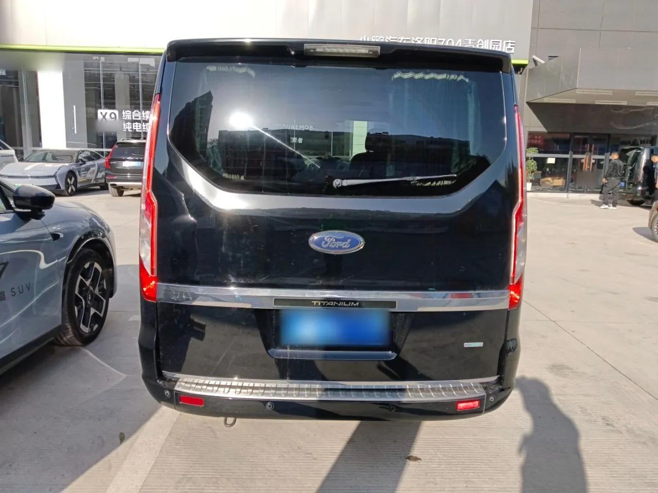 Ford Tourneo Custom 2020 2.0T Automatic Elite Edition China VI Standard — миниатюра 5