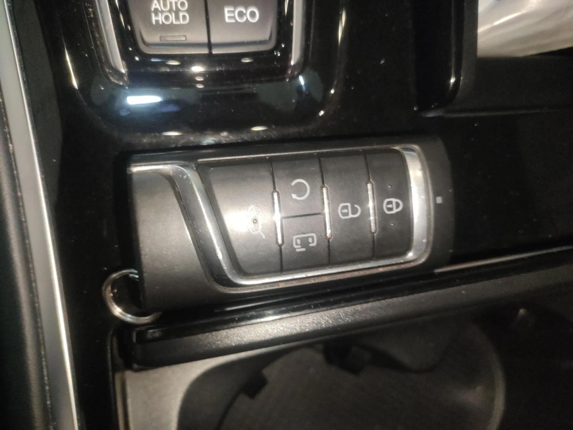 GAC Trumpchi M8 2021 Lingxiu Series 390T Deluxe Edition — миниатюра 22