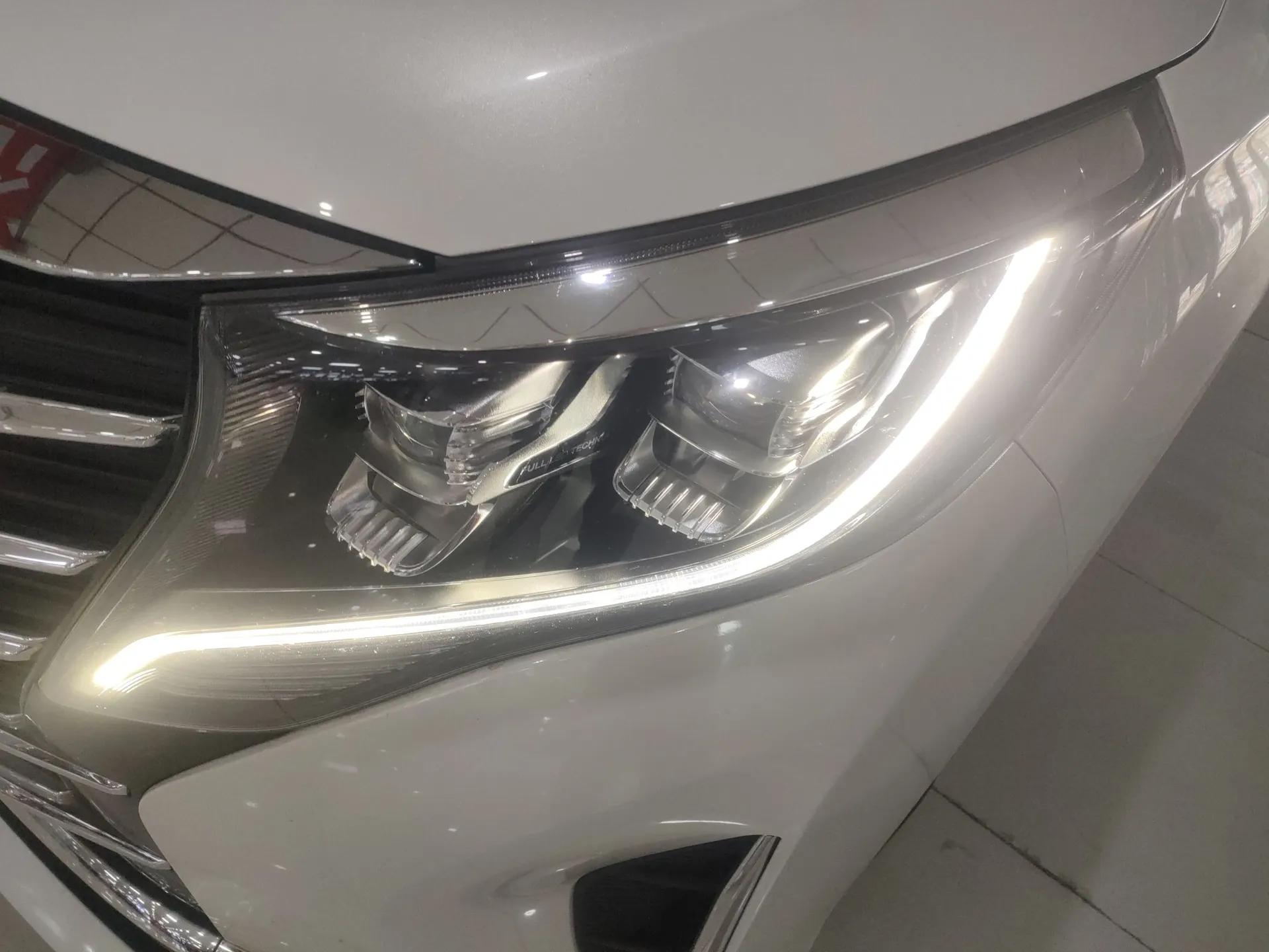 GAC Trumpchi M8 2021 Lingxiu Series 390T Deluxe Edition — миниатюра 5