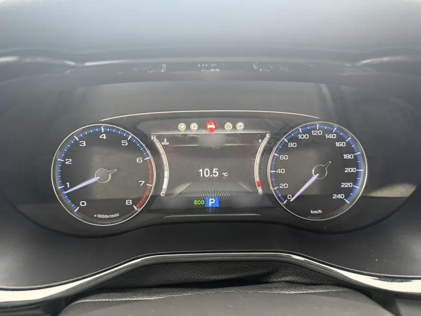 GAC Trumpchi M8 2018 320T Luxury Edition — миниатюра 8