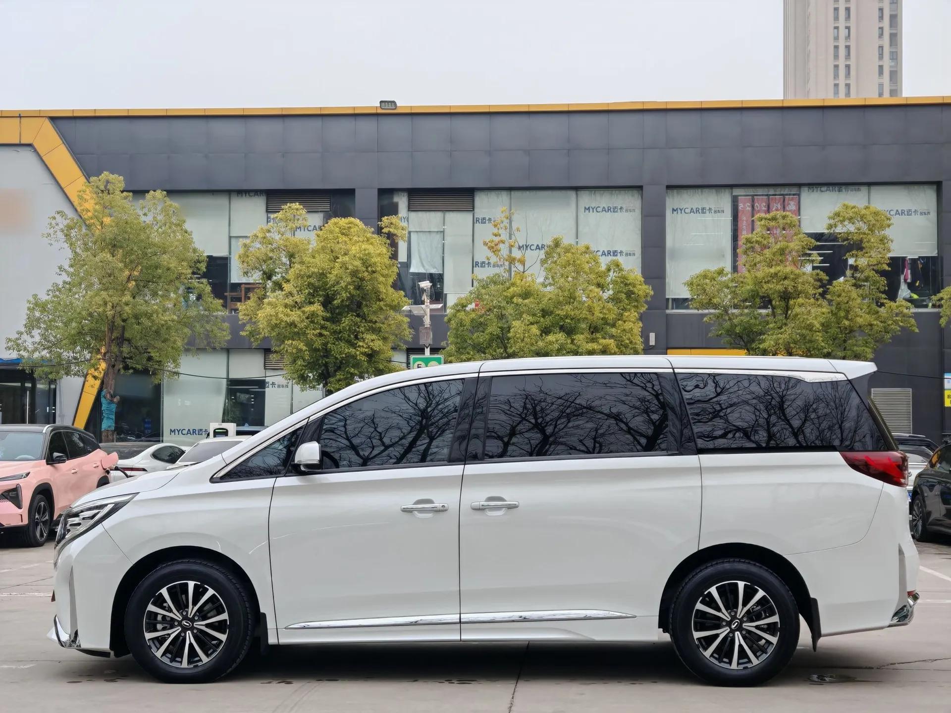 GAC Trumpchi M8 2023 Lingxiu Series 390T Deluxe Edition — миниатюра 8