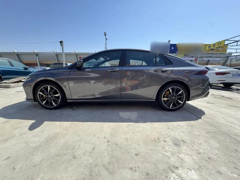 GAC Trumpchi EMPOW 2023 270T DCT J15 Version — миниатюра 4
