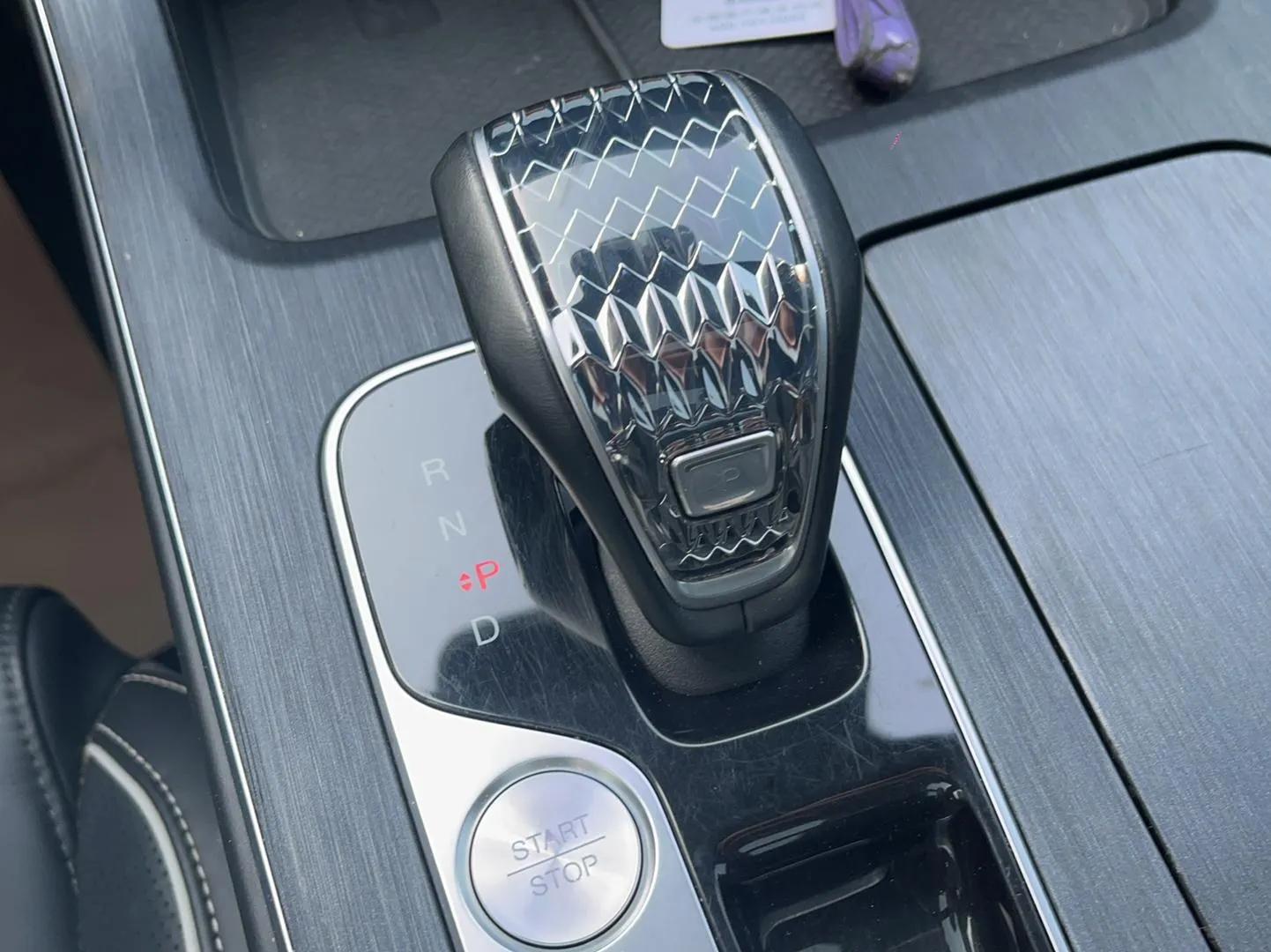 GAC Trumpchi GS8 2022 Linghang Series 2.0 TGDI Two-Wheel-Drive Luxury Smart Connectivity Version (7 Seats) — миниатюра 17