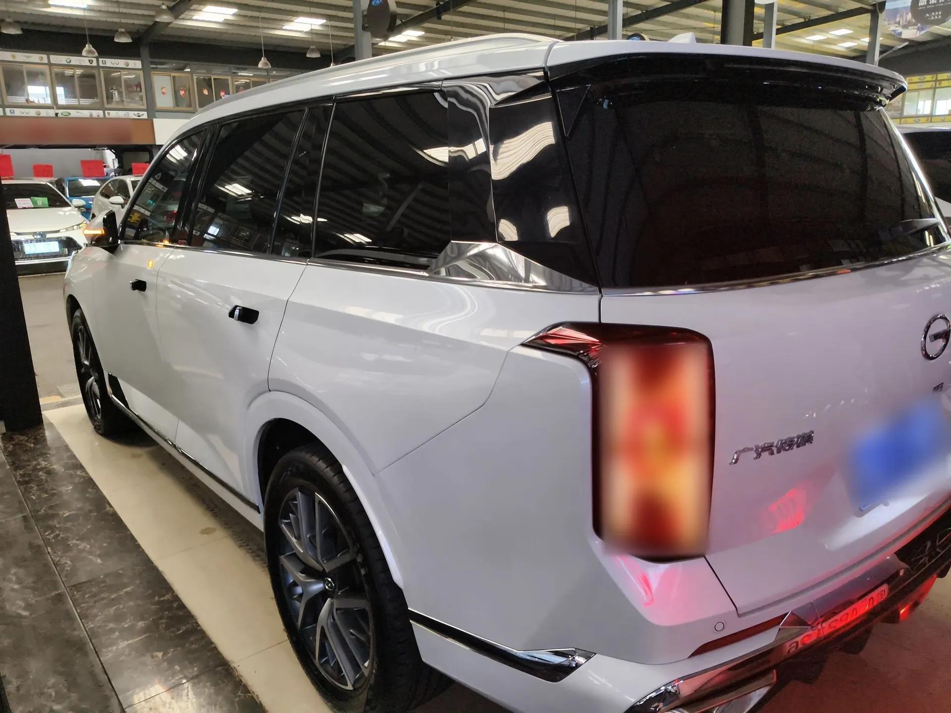 GAC Trumpchi GS8 2022 Dual-Engine Series 2.0TM Two-Wheel Drive Prestige Edition (7 Seats) — миниатюра 4