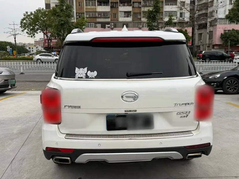GAC Trumpchi GS8 2017 320T Two-Wheel Drive Luxury Smart Connectivity Version (7 Seats) — миниатюра 3