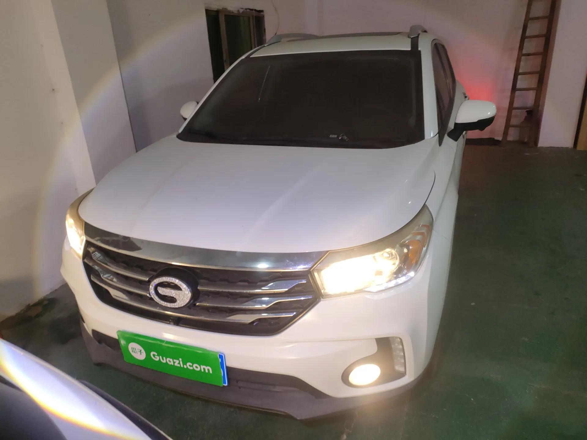 GAC Trumpchi GS4 2017 235T Automatic Two-Wheel Drive Luxury Smart Connectivity Version — миниатюра 2