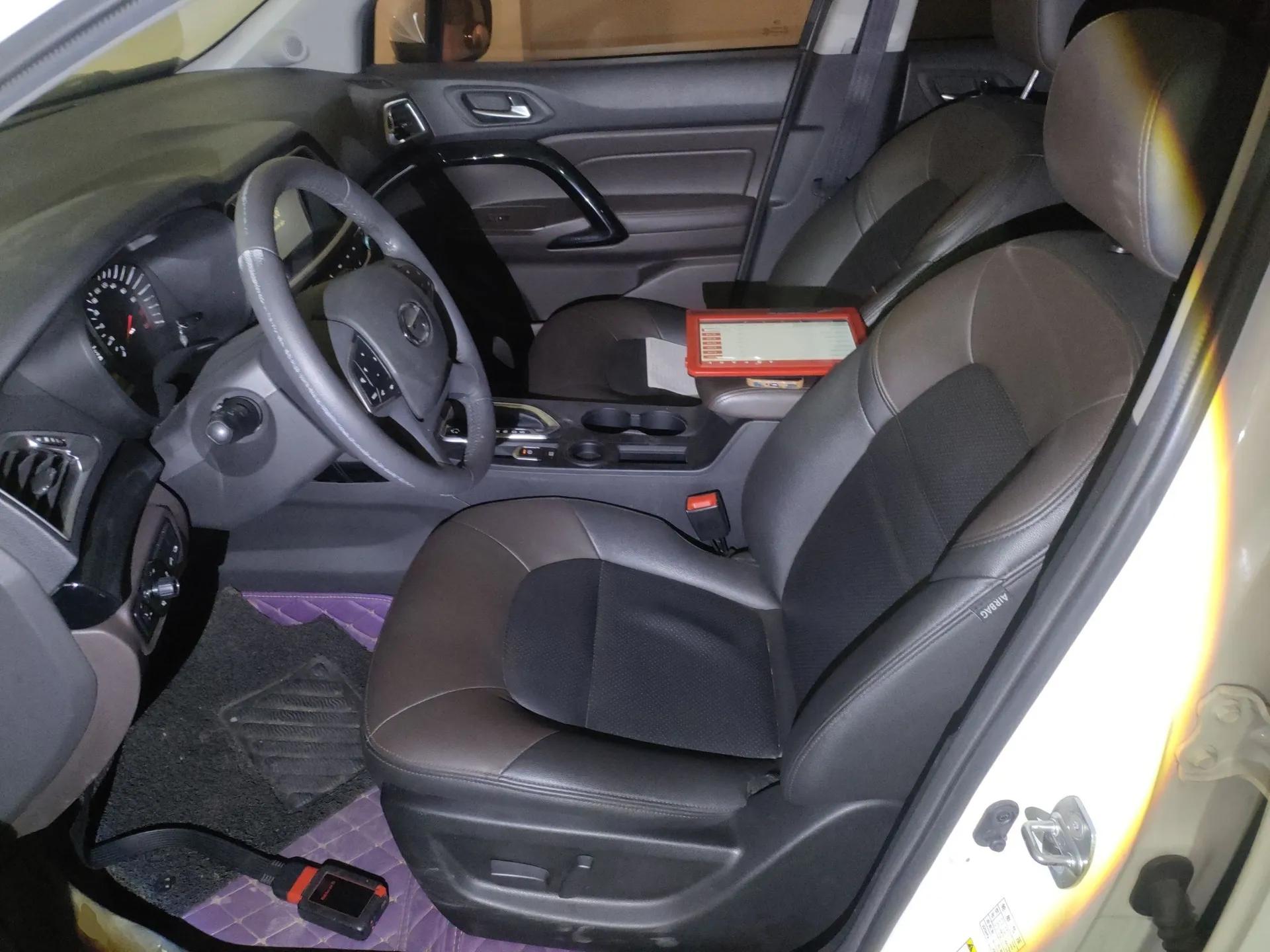 GAC Trumpchi GS4 2017 235T Automatic Two-Wheel Drive Luxury Smart Connectivity Version — миниатюра 17