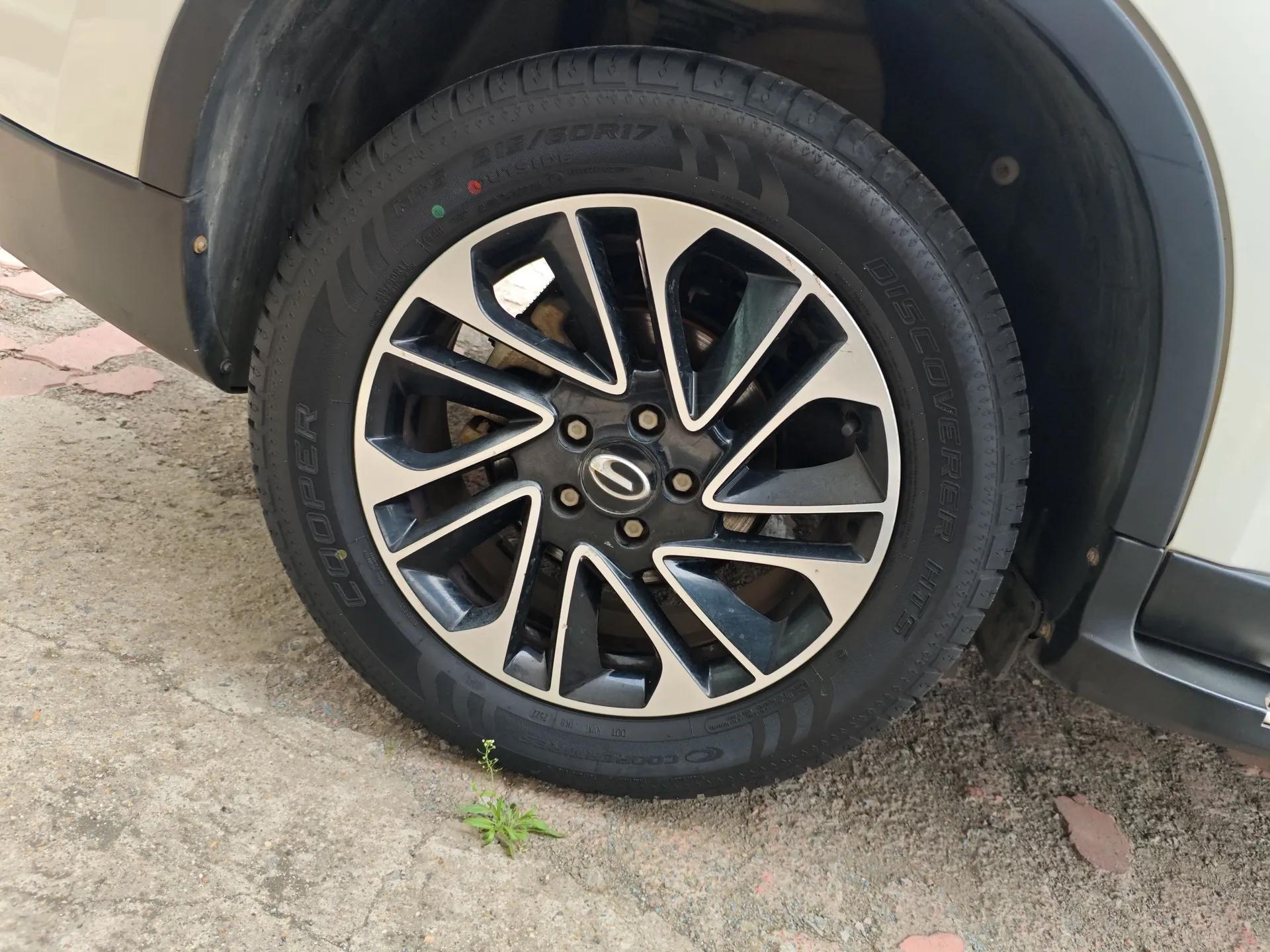 GAC Trumpchi GS4 2017 235T Automatic Two-Wheel Drive Elite Edition — миниатюра 10