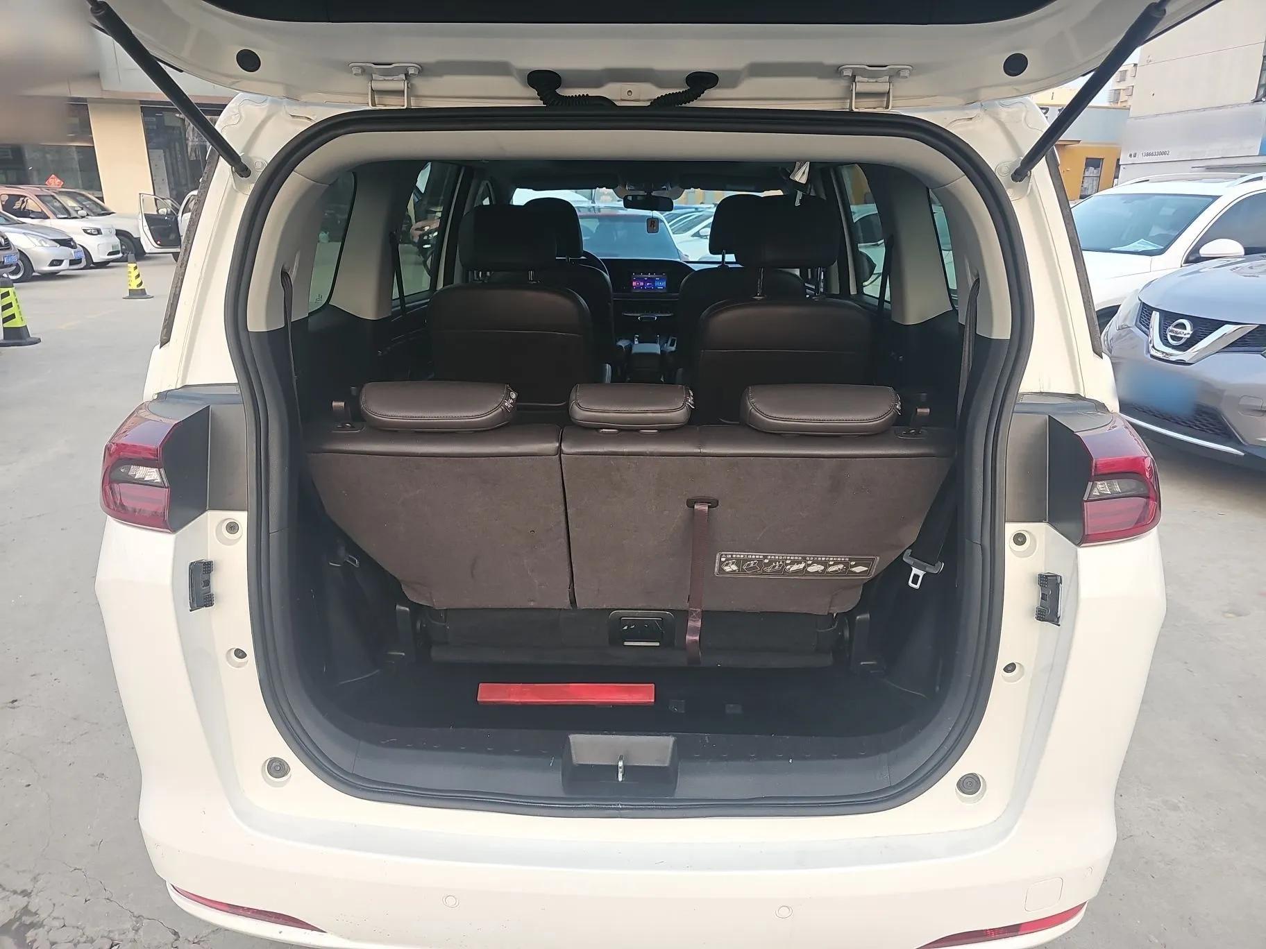 GAC Trumpchi M6 2019 270T DCT Luxury Edition (7-seater) China VI — миниатюра 21