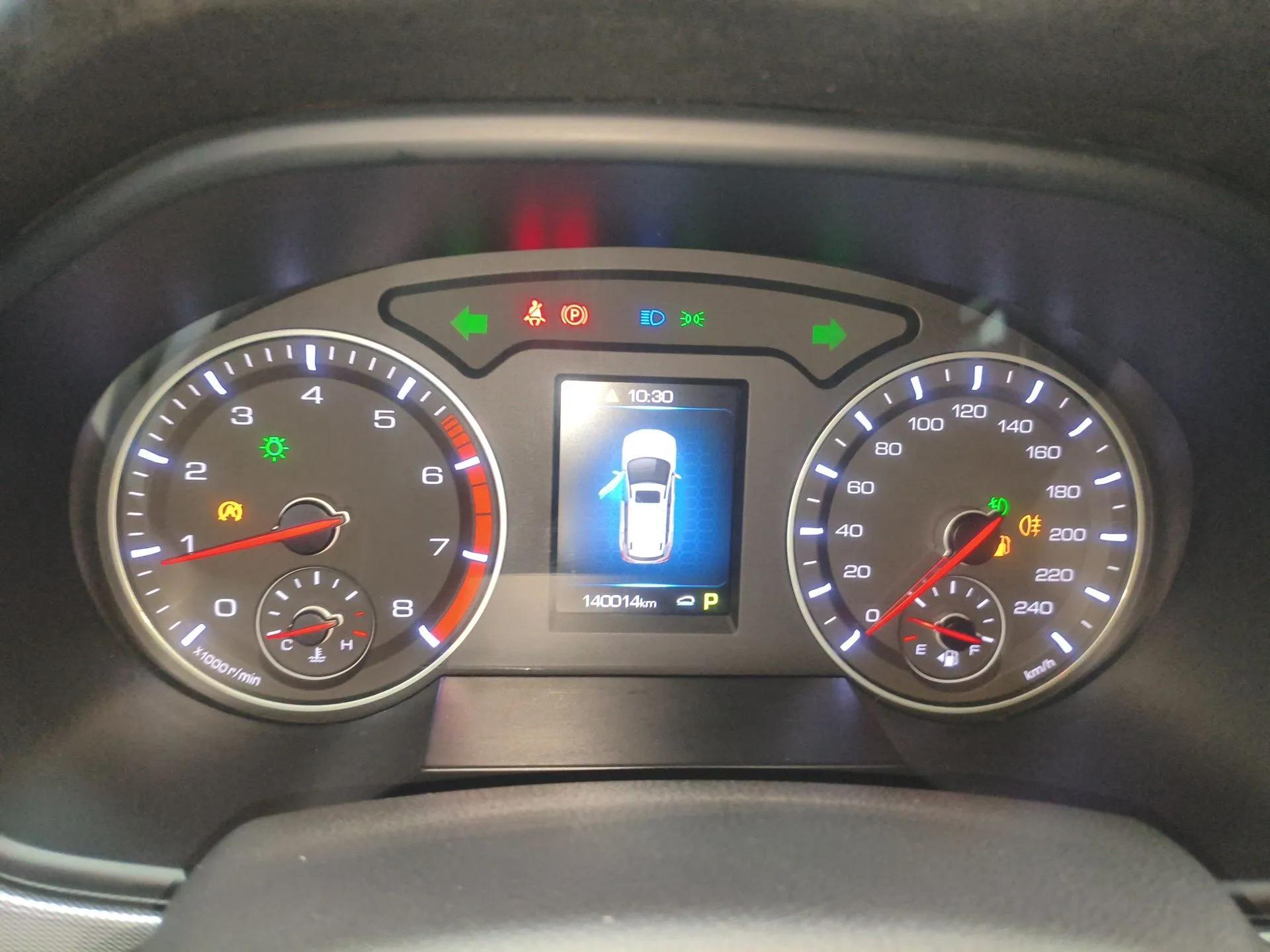 Haval H6 2018 Blue Label Sport Edition 1.5T Automatic Two-Wheel Drive Elite Model — миниатюра 14