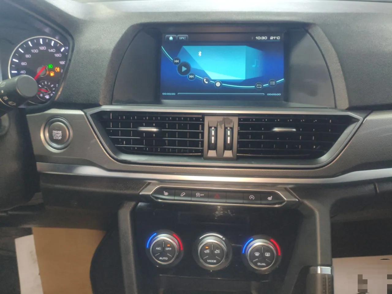 Haval H6 2018 Blue Label Sport Edition 1.5T Automatic Two-Wheel Drive Elite Model — миниатюра 15