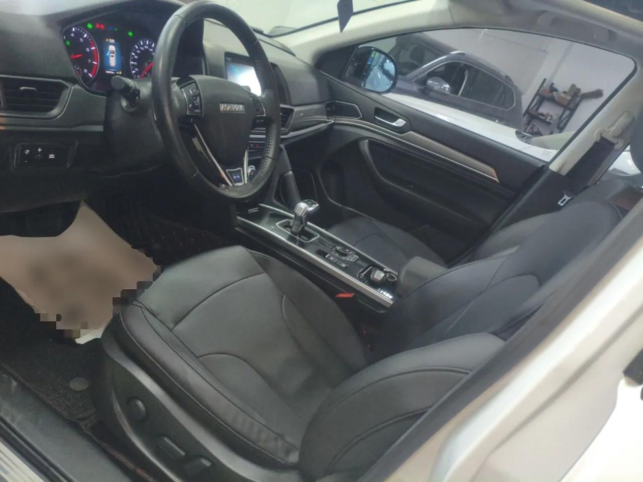 Haval H6 2018 Blue Label Sport Edition 1.5T Automatic Two-Wheel Drive Elite Model — миниатюра 17