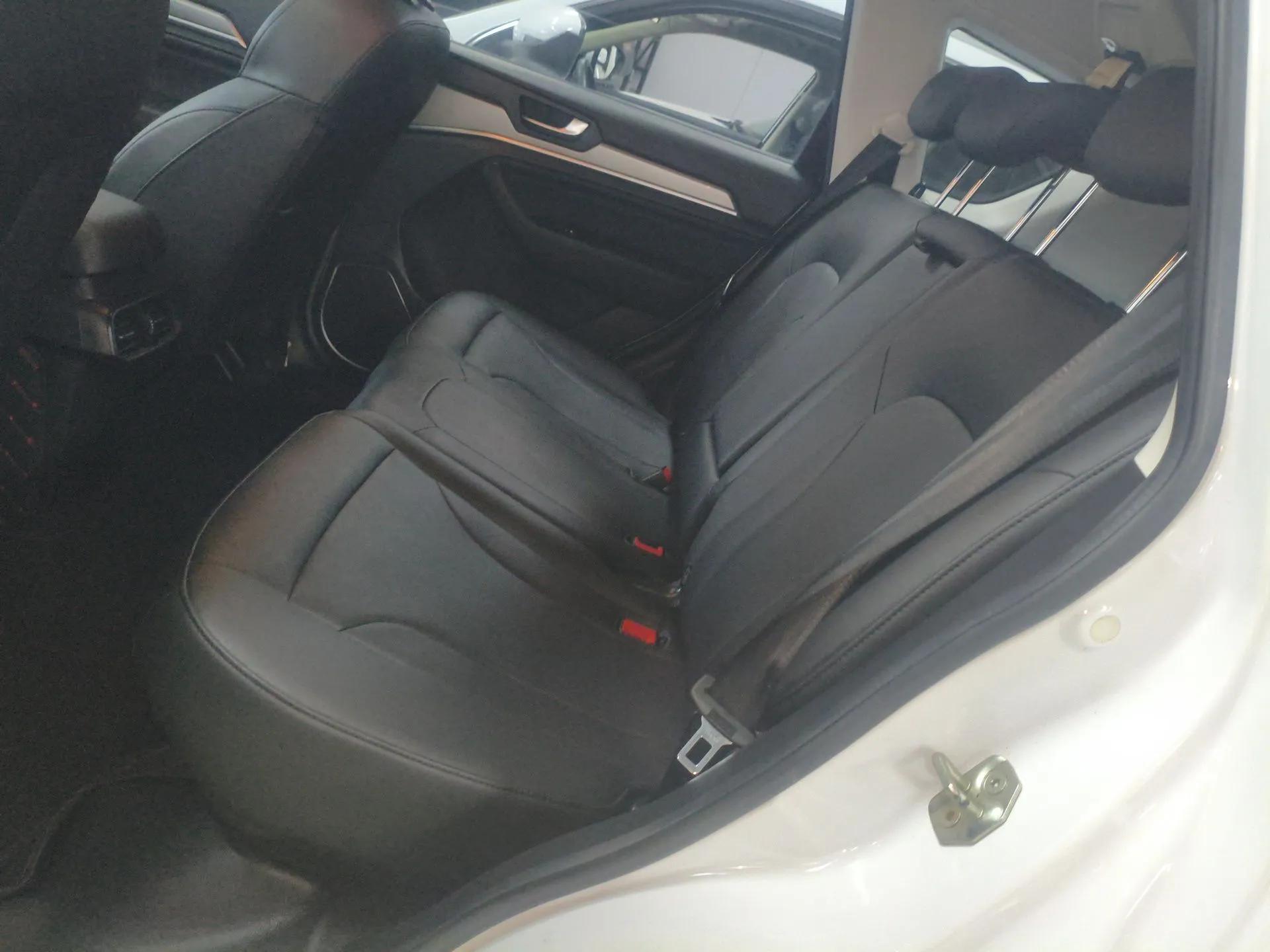 Haval H6 2018 Blue Label Sport Edition 1.5T Automatic Two-Wheel Drive Elite Model — миниатюра 19