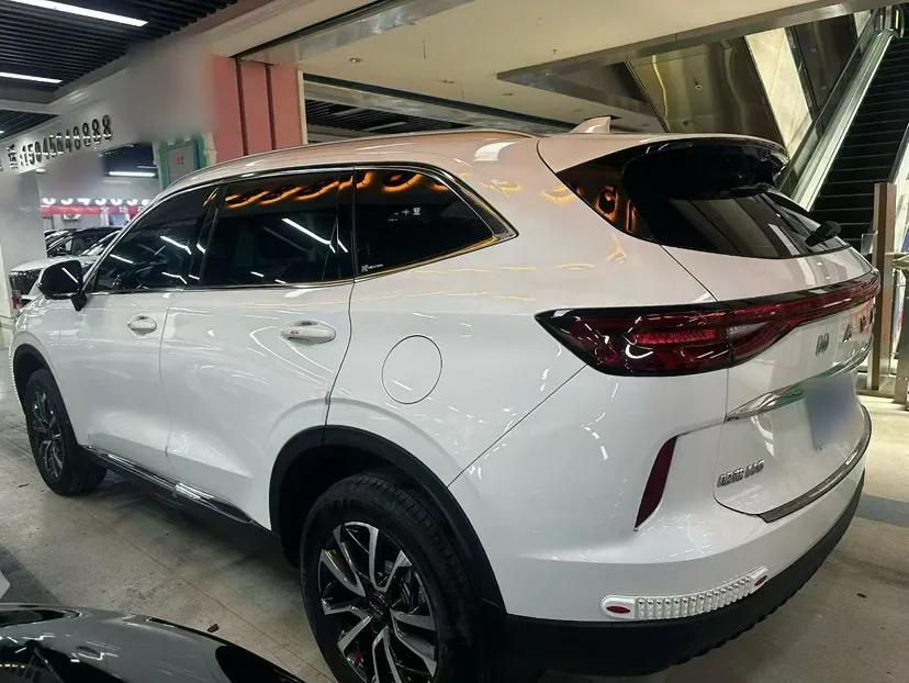 Haval H6 2024 1.5T Two-Wheel-Drive Classic Edition — миниатюра 3