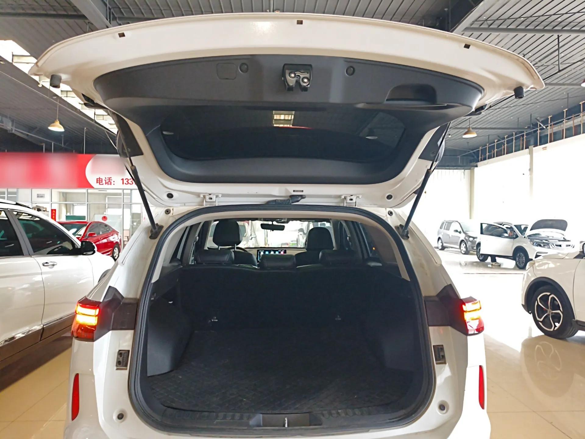 Haval H6 2022 3rd Generation 1.5T Automatic Two-Wheel Drive Pro — миниатюра 21