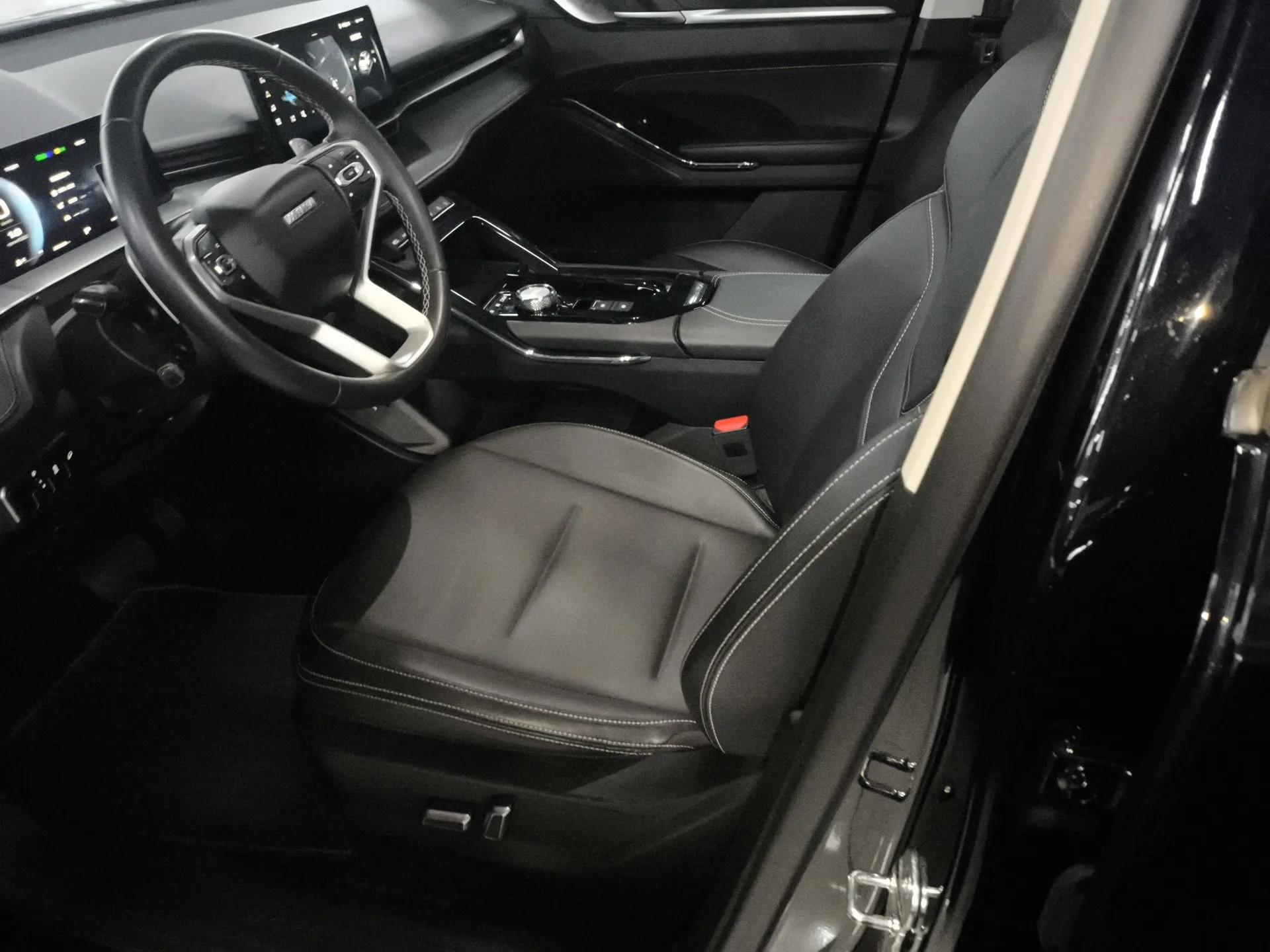 Haval H6 2022 3rd Generation 1.5T Automatic Two-Wheel Drive Pro — миниатюра 14
