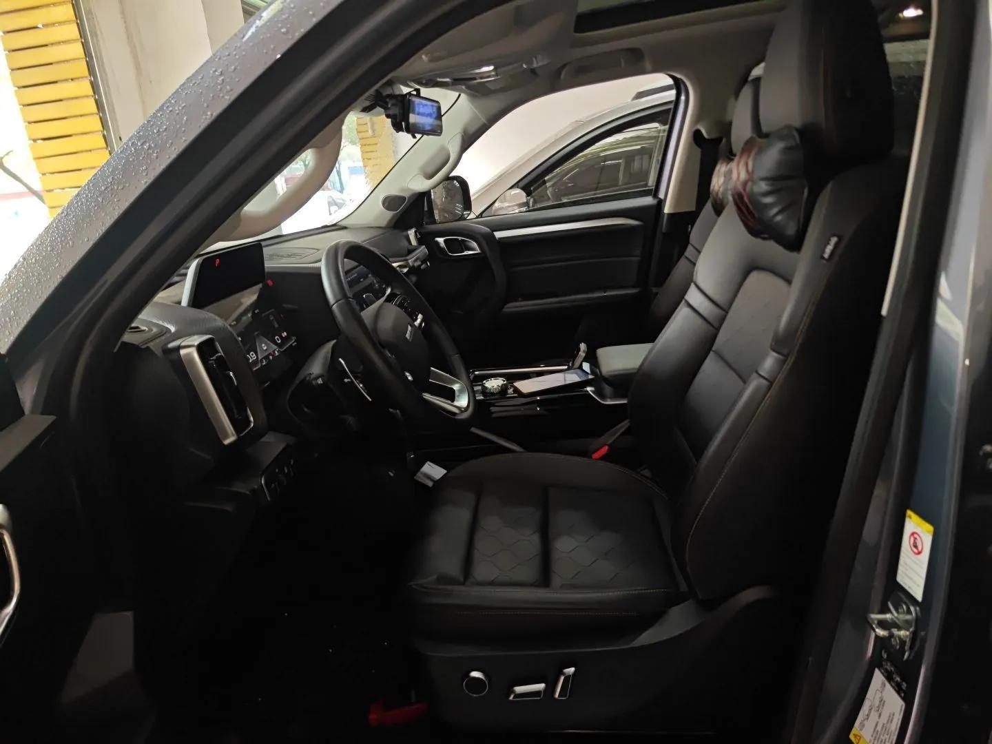 Haval DARGO 2022 1.5T DCT Two-Wheel Drive Border Collie Edition — миниатюра 18