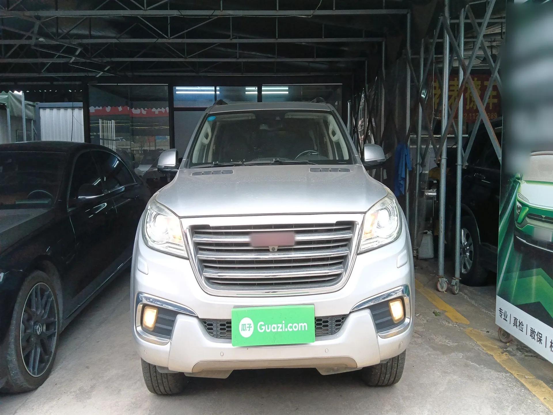 Haval H9 2016 2.0T Four-Wheel Drive Luxury 7-Seater — миниатюра 2