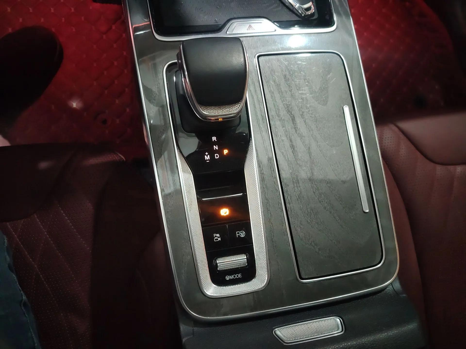 Hongqi HS5 2023 2.0T Four-Wheel Drive Flagship Pro Edition — миниатюра 10