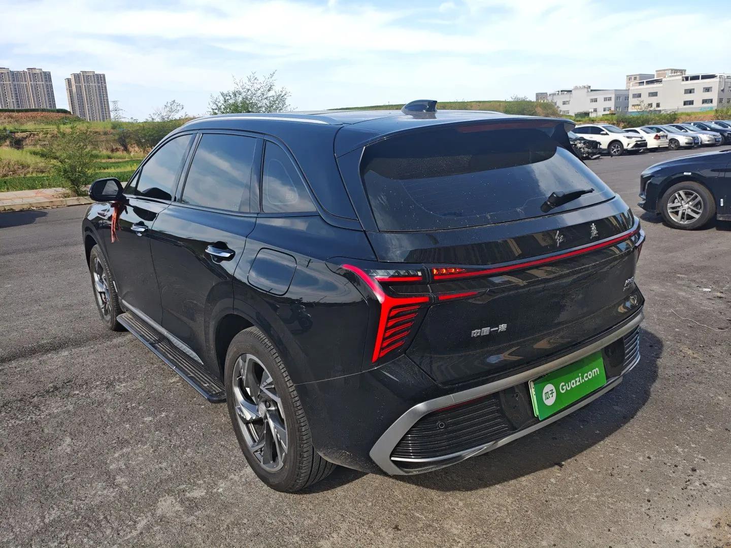 Hongqi HS3 PHEV 2024 PHEV 115km Jingwei Edition — миниатюра 4