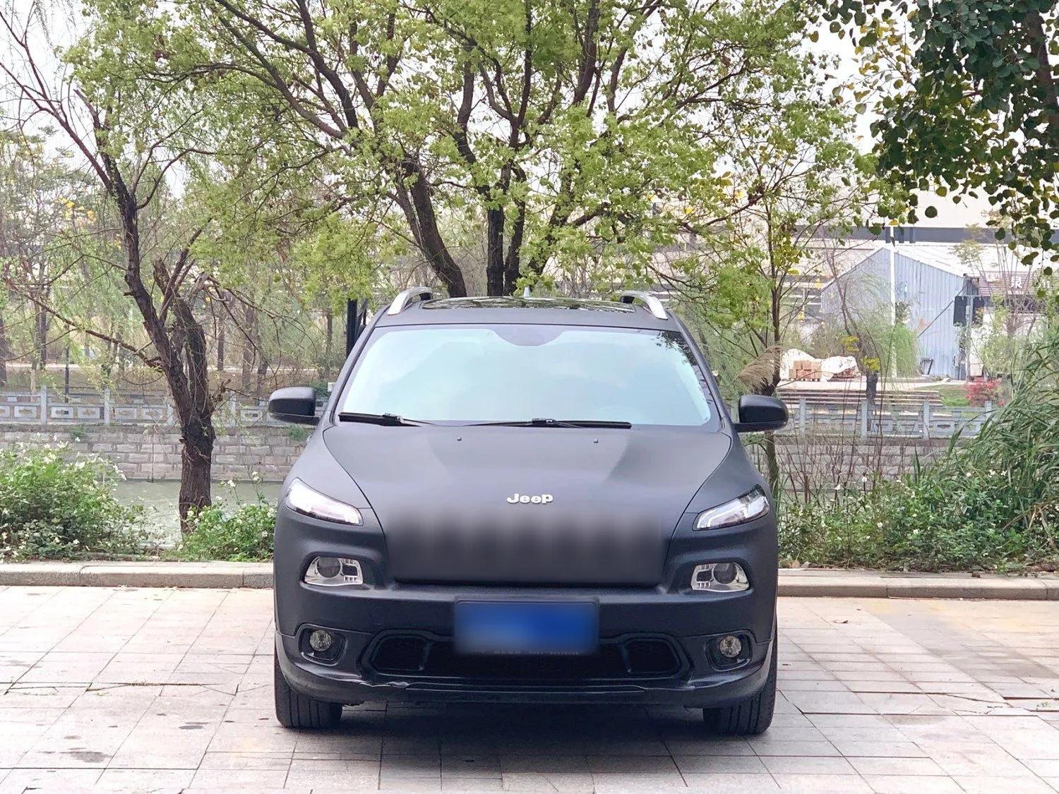 Jeep Cherokee 2016 2.4L Leading Edition — миниатюра 3