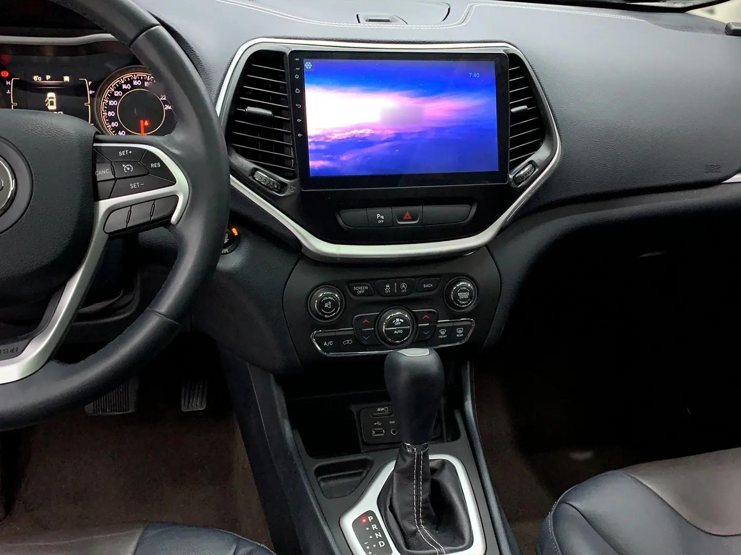 Jeep Cherokee 2017 2.4L Leading Edition — миниатюра 12
