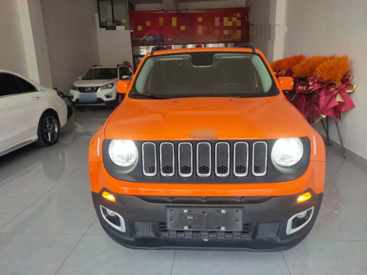 Jeep Renegade 2018 Connected Large Screen Version 180T Automatic Jingneng Version — миниатюра 2