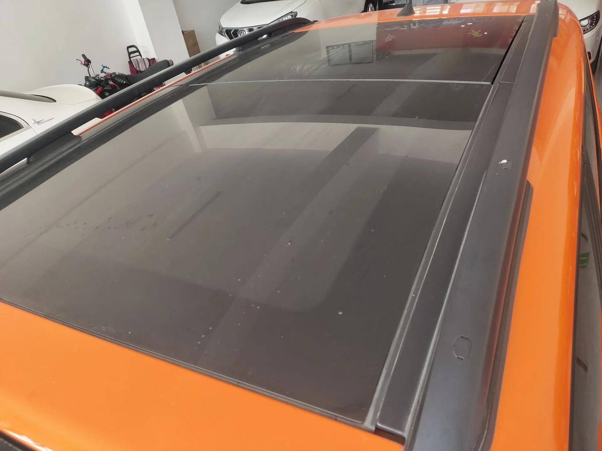 Jeep Renegade 2018 Connected Large Screen Version 180T Automatic Jingneng Version — миниатюра 11