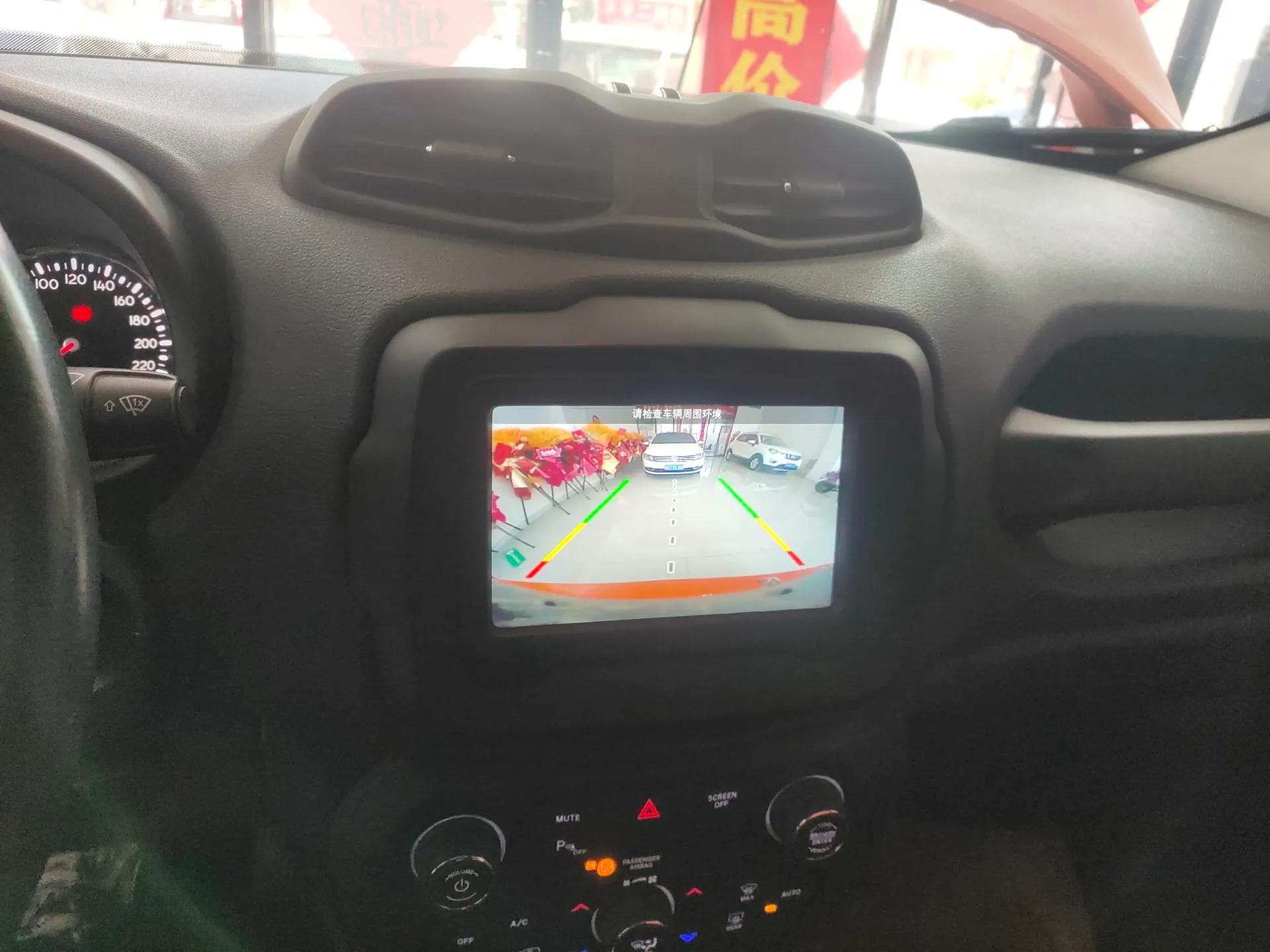 Jeep Renegade 2018 Connected Large Screen Version 180T Automatic Jingneng Version — миниатюра 16