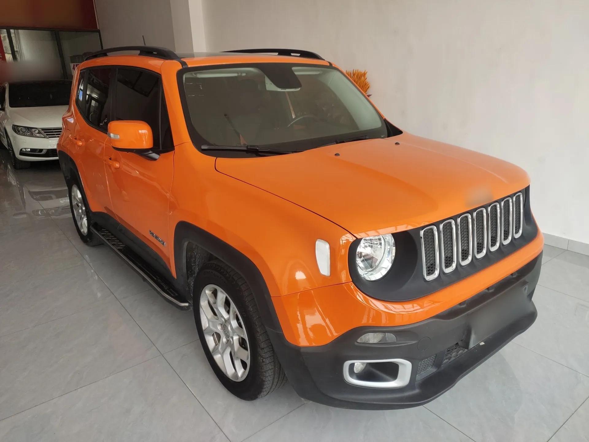 Jeep Renegade 2018 Connected Large Screen Version 180T Automatic Jingneng Version — миниатюра 3