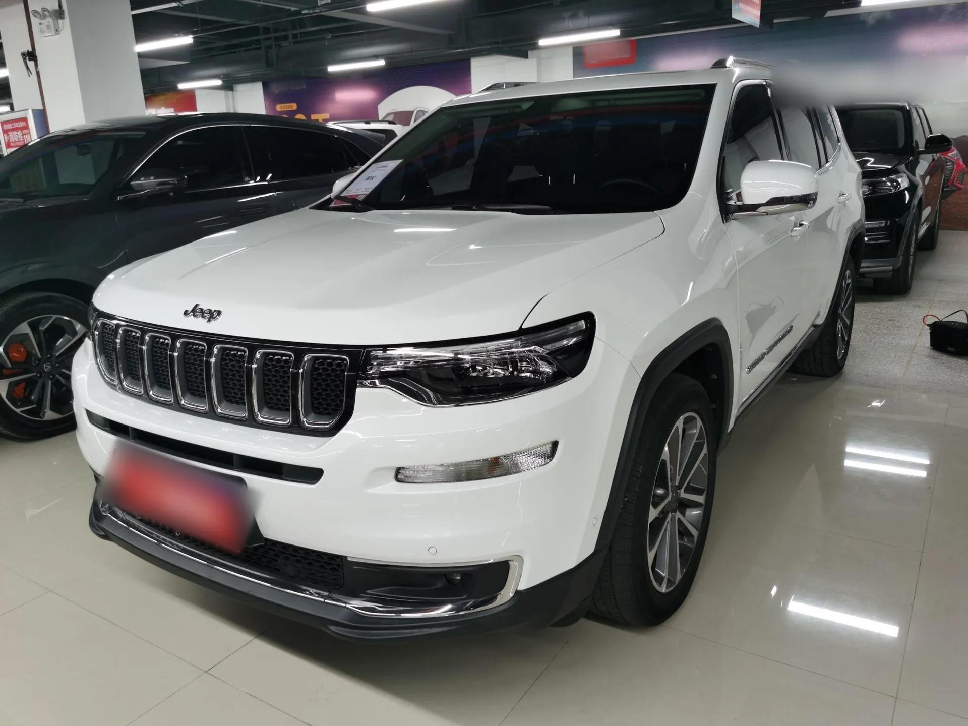 Jeep Grand Commander 2018 2.0T Four-Wheel Drive Enjoyment Version China V — миниатюра 1