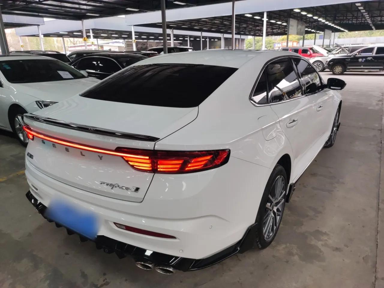 Geely Auto Preface 2023 2.0TD "Only This Verdant Green" Edition — миниатюра 6