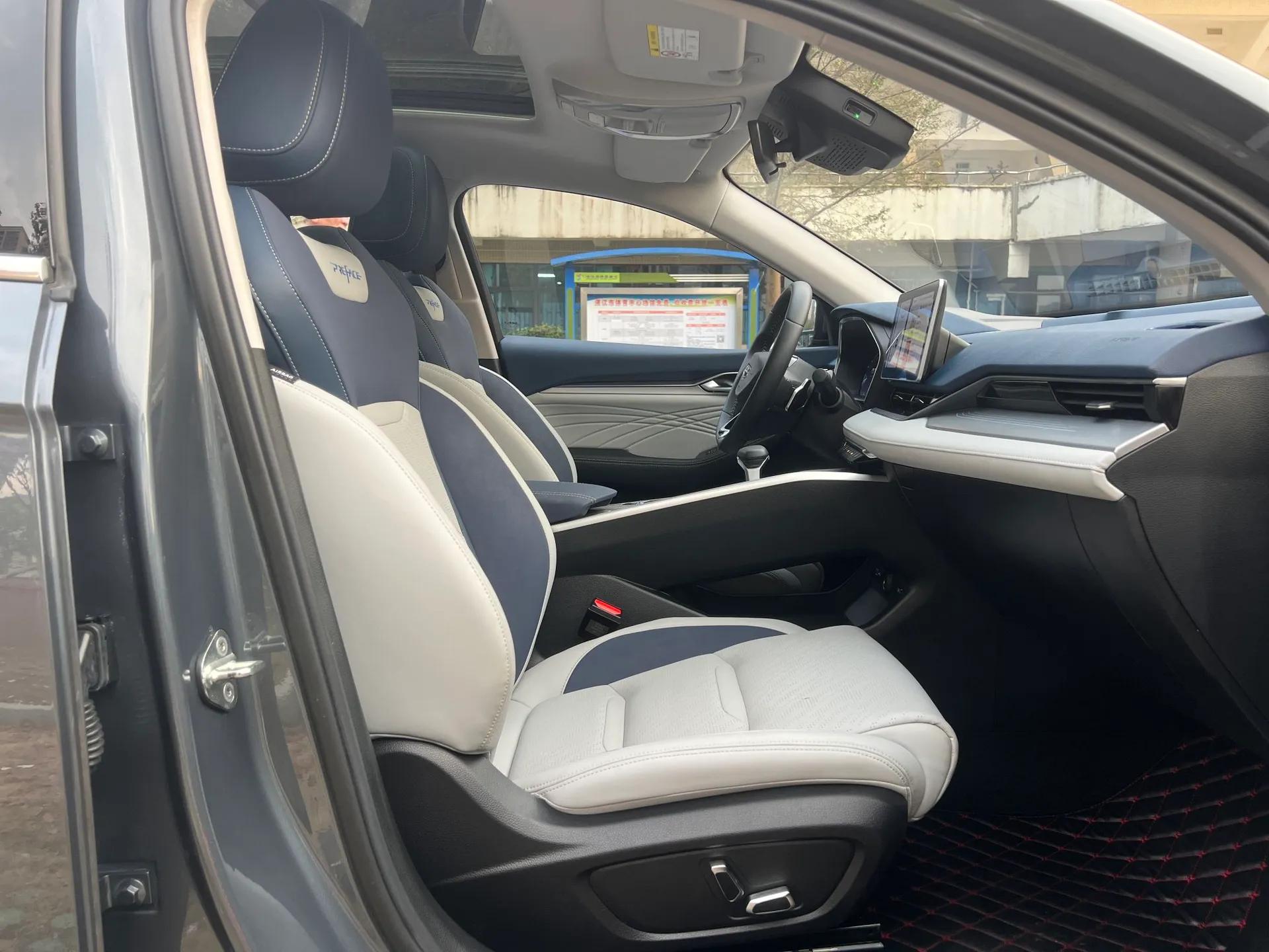 Geely Auto Preface 2023 2.0TD Prestige Version — миниатюра 18