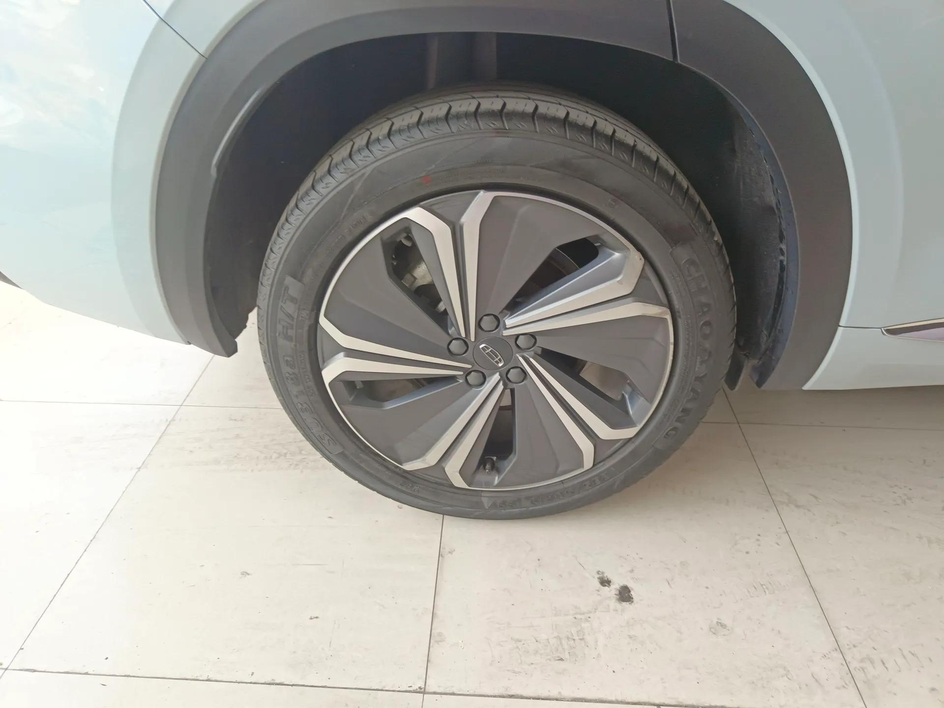 Geely Auto Monjaro L 2022 1.5T Leishen Hi·F Plug-in Hybrid Super Xun — миниатюра 10