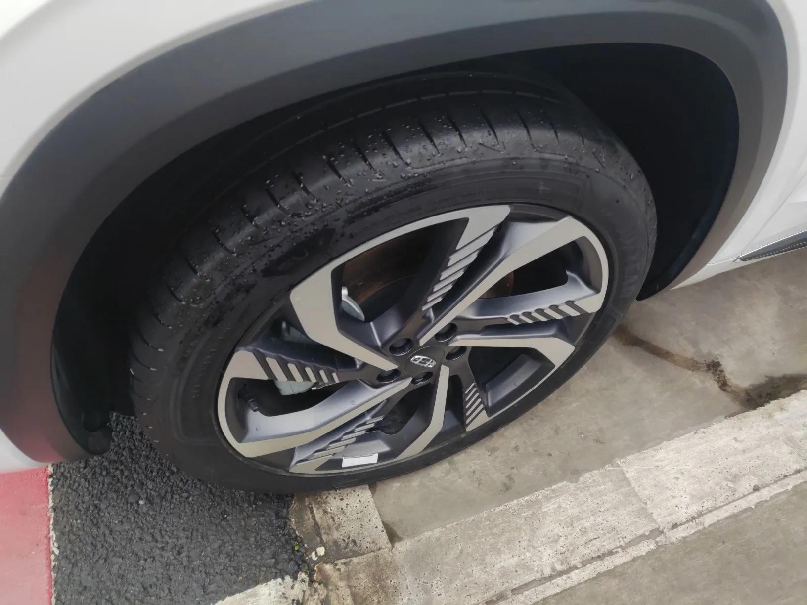 Geely Auto Monjaro L 2021 2.0TD High-Power Automatic All-Wheel-Drive Flagship Version — миниатюра 9