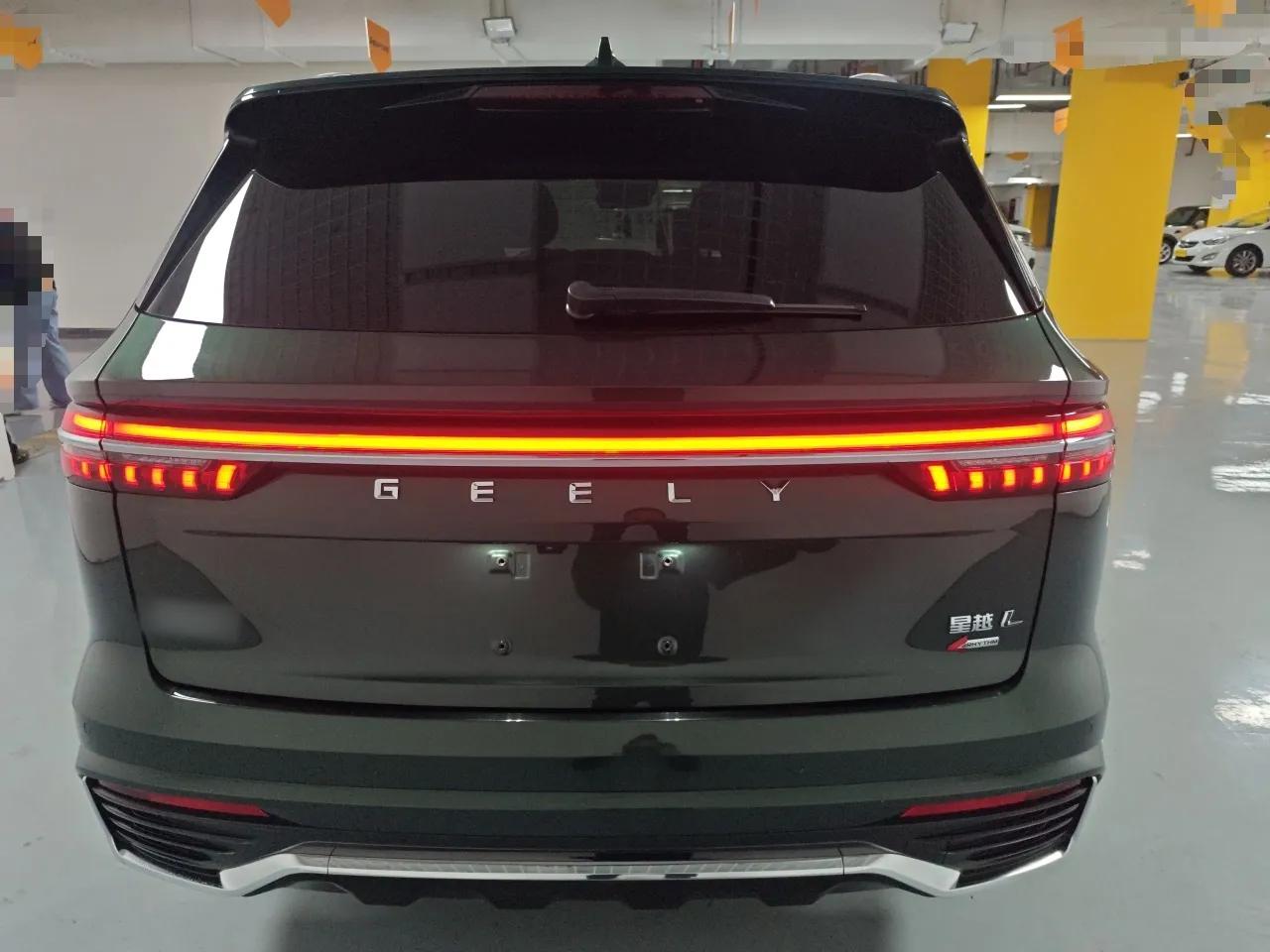 Geely Auto Monjaro L 2025 Dongfang Yao 2.0TD Automatic All-Wheel-Drive Wangyue Edition — миниатюра 3