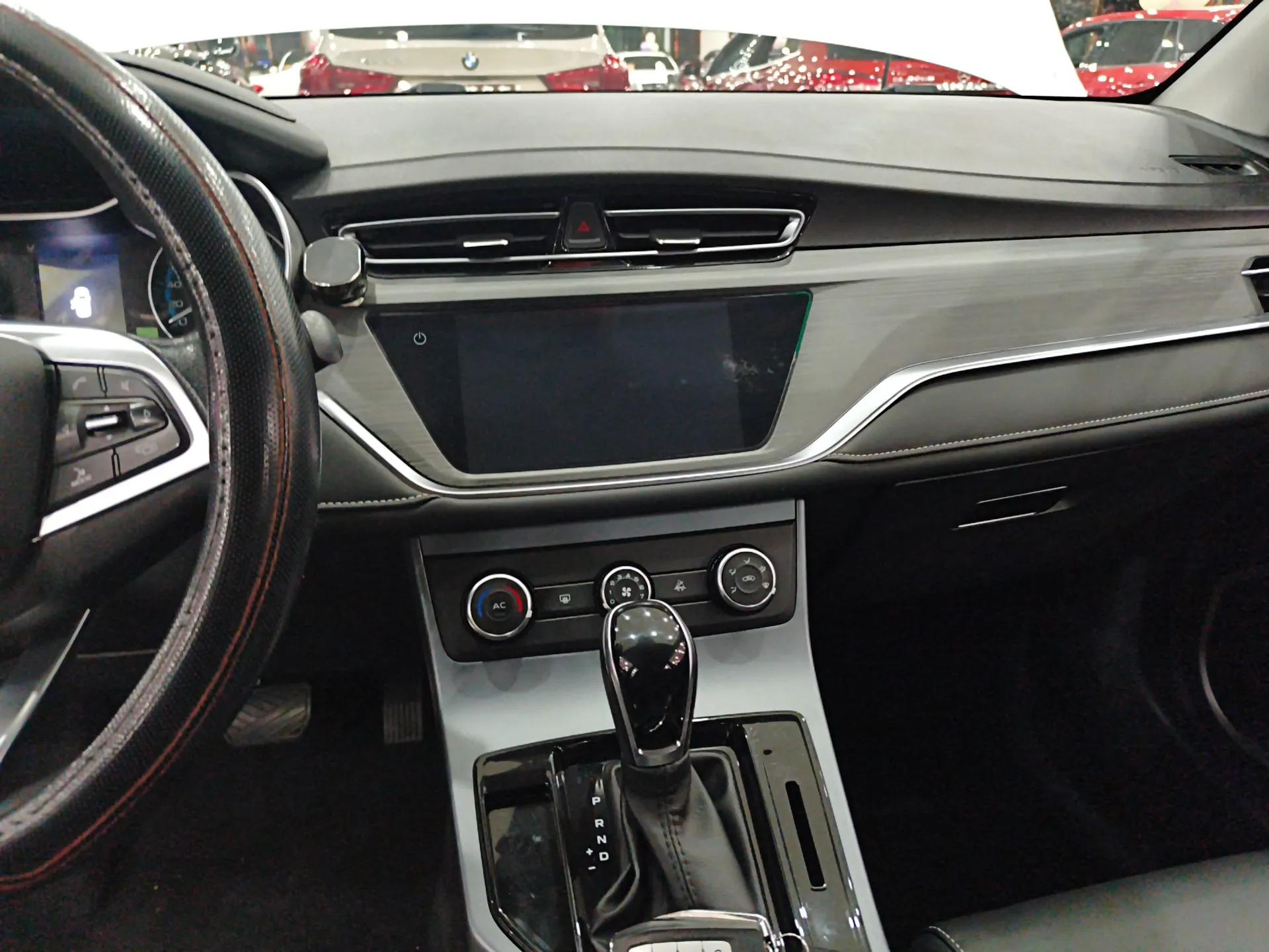 Geely Auto Emgrand 2021 UP 1.5L CVT Comfort Model — миниатюра 16