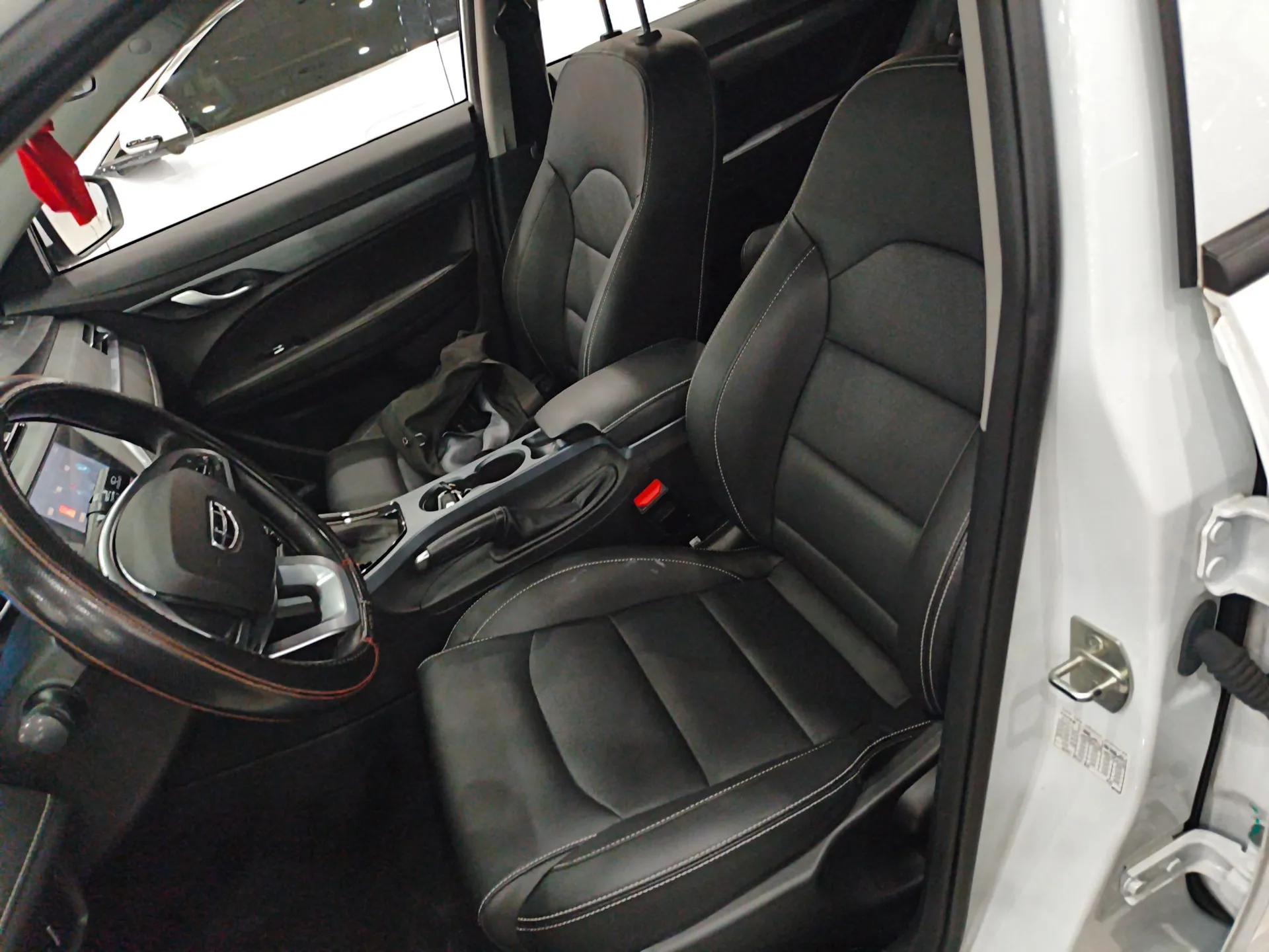 Geely Auto Emgrand 2021 UP 1.5L CVT Comfort Model — миниатюра 18