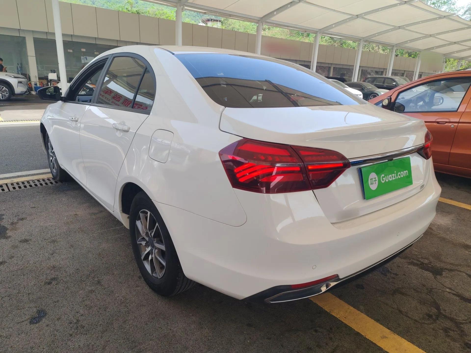 Geely Auto Emgrand 2019 Leading Edition 1.5L CVT Luxury Model China VI Standard — миниатюра 4