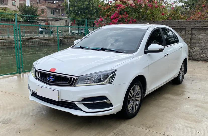 Geely Auto Emgrand 2018 1.5L CVT Upward Connect Edition — миниатюра 1
