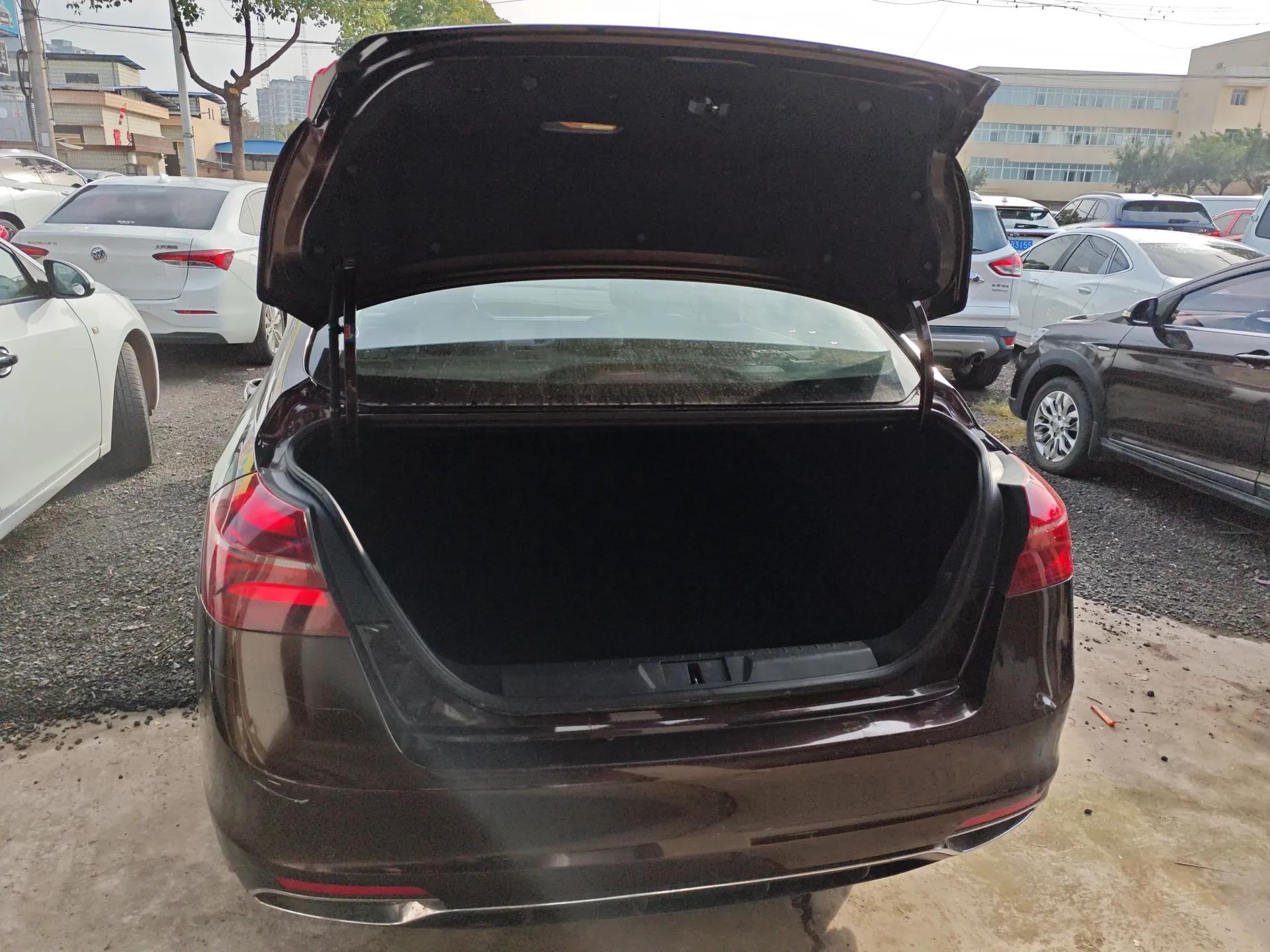 Geely Auto Emgrand 2018 1.5L Manual Upward Connect Edition — миниатюра 22
