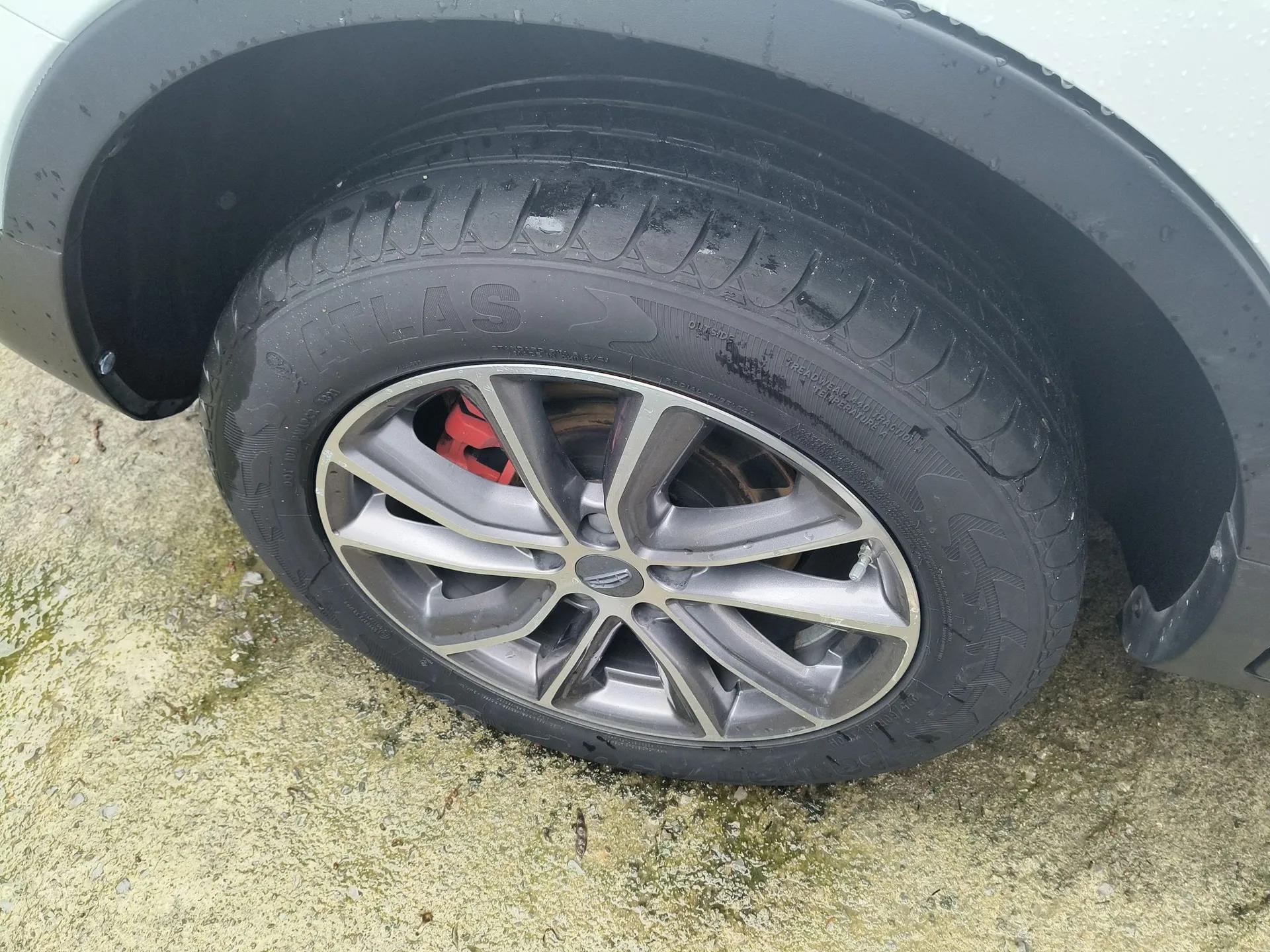 Geely Auto Emgrand X7 Sport 2021 1.8TD DCT Two-Wheel Drive Asian Games Edition — миниатюра 10