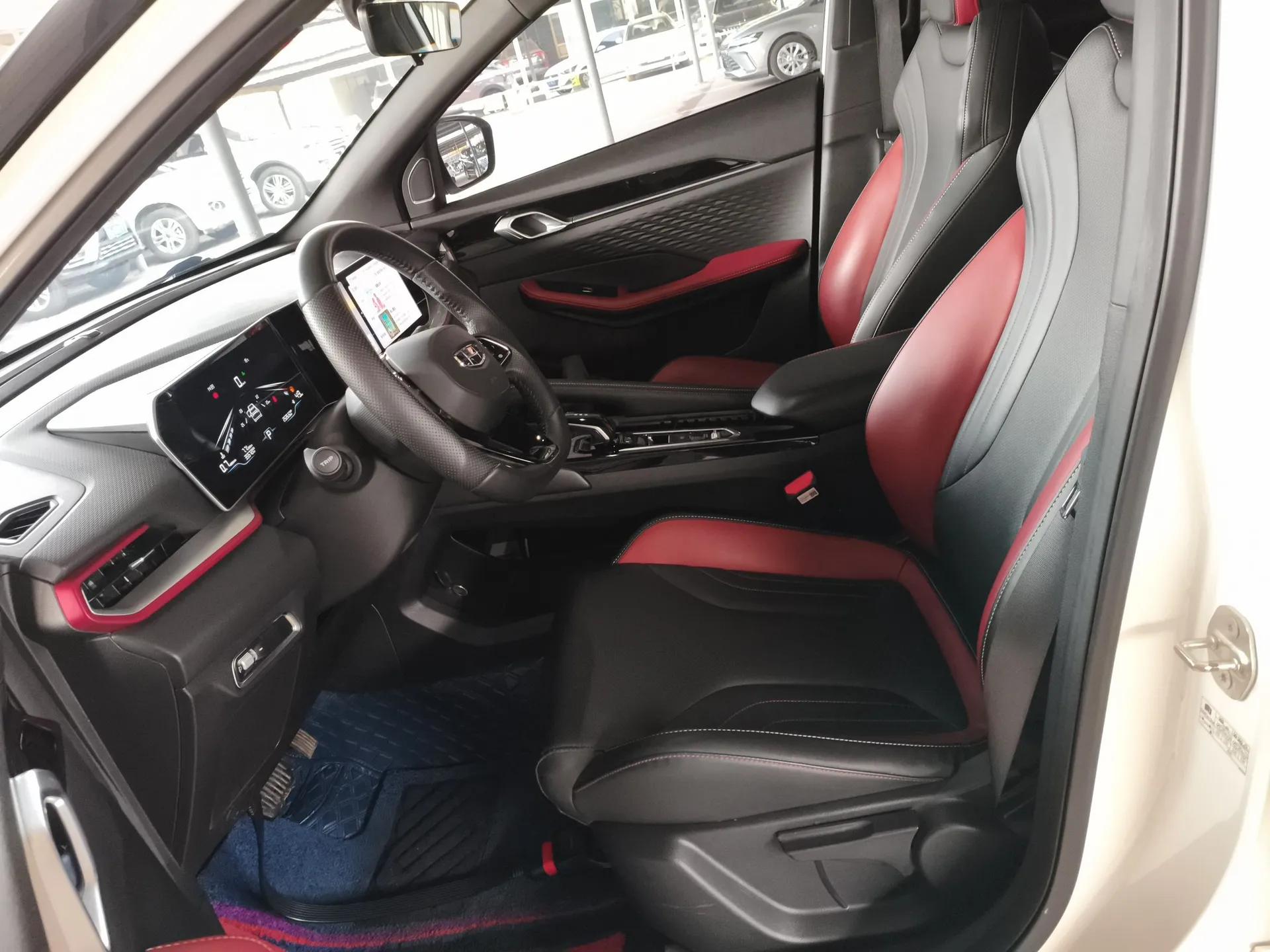 Geely Auto Coolray 2022 Bin Yue COOL 1.5TD DCT Hot Engine Edition — миниатюра 18