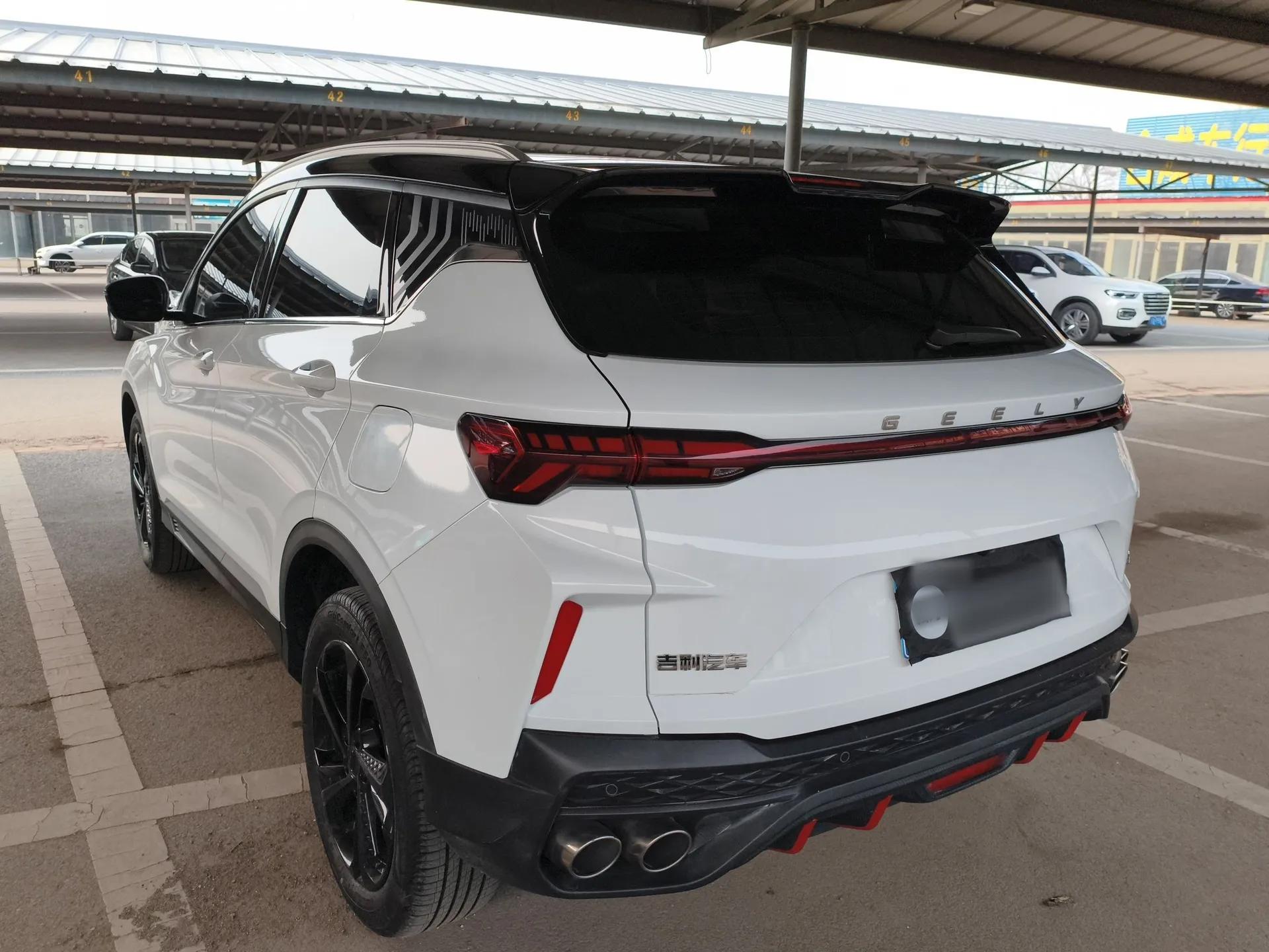 Geely Auto Coolray 2022 Bin Yue COOL 1.5TD DCT Hot Engine Edition — миниатюра 4